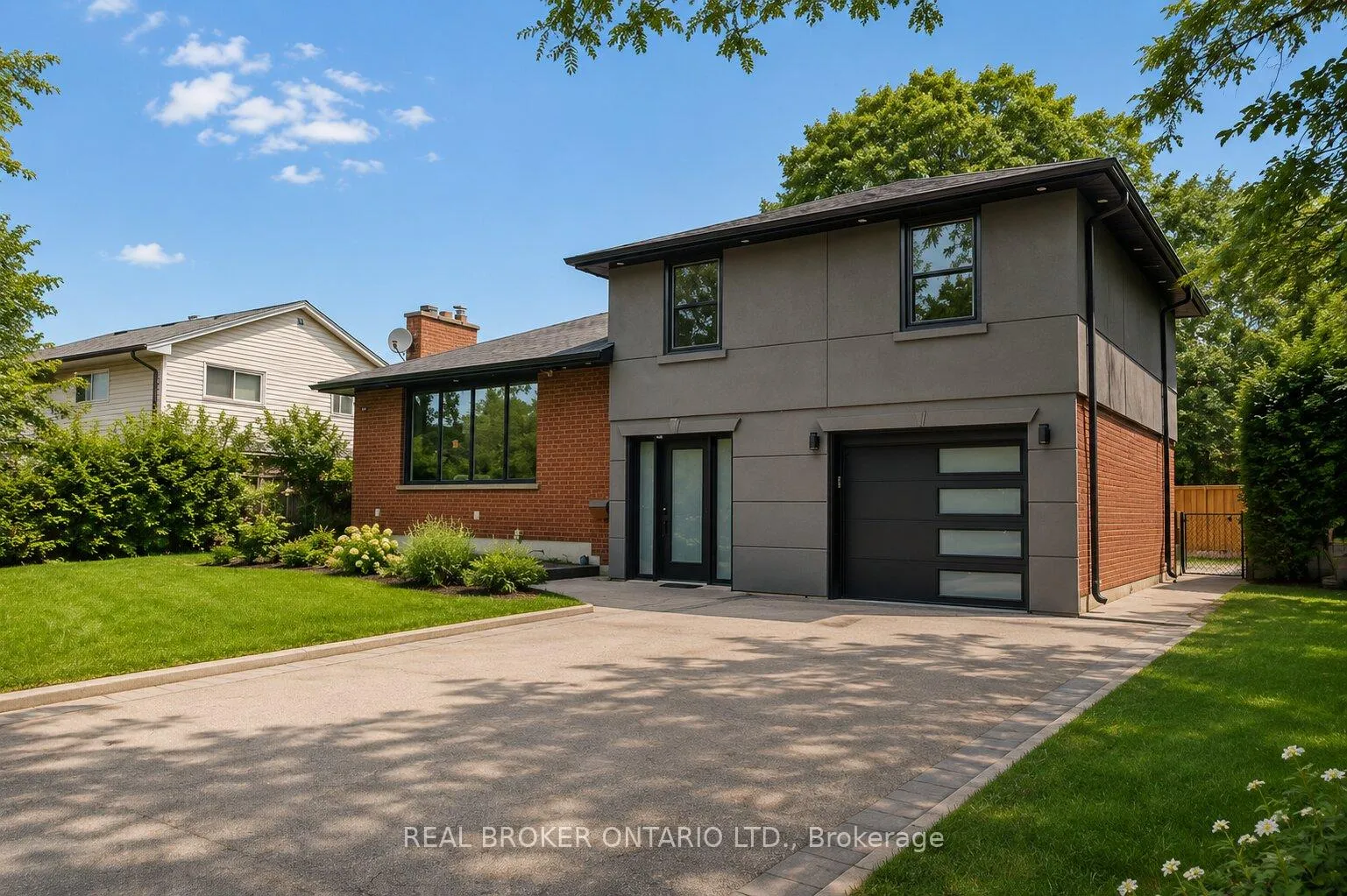 Photo 1 of 431 Walkers Line, Burlington, Shoreacres — HOMEH