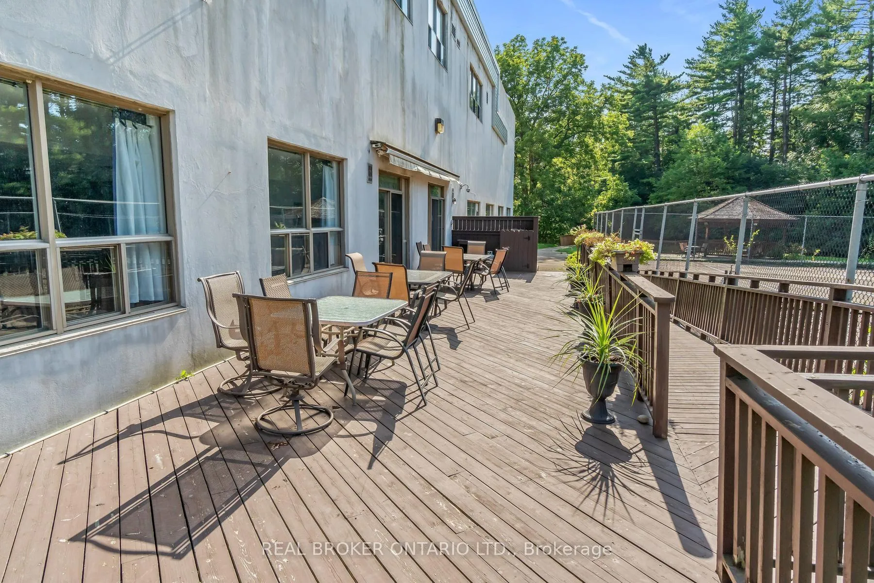 Photo 16 of Unit 705, 20 Mcfarlane Drive, Halton Hills, Georgetown — HOMEH