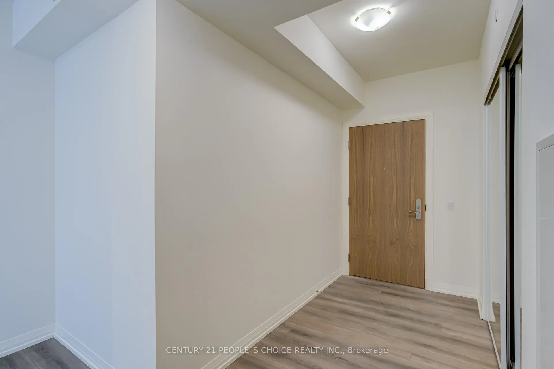 Photo 8 of Unit 2403, 27 Korda Gate, Vaughan, Vellore Village — HOMEH