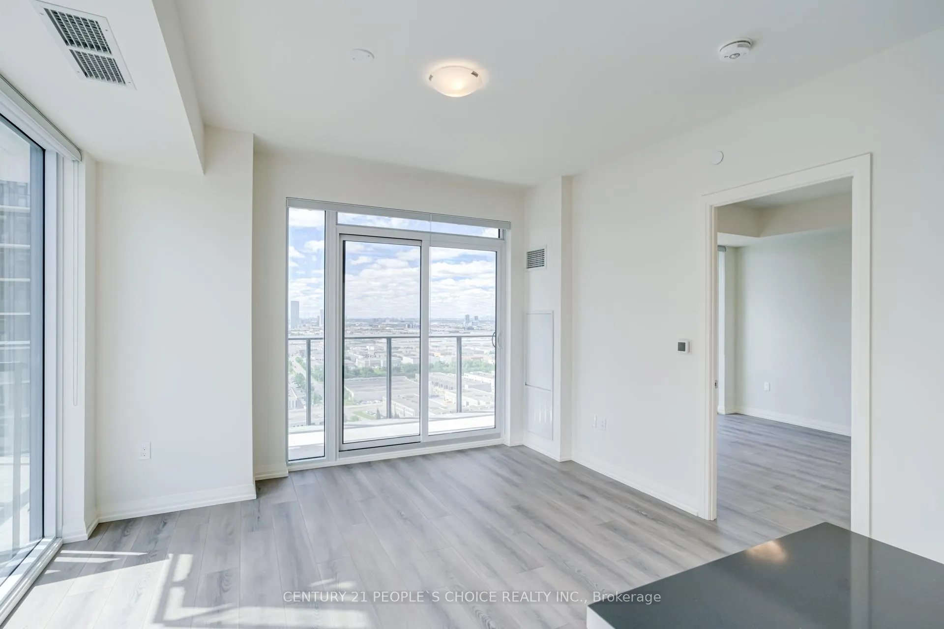 Photo 19 of Unit 2403, 27 Korda Gate, Vaughan, Vellore Village — HOMEH