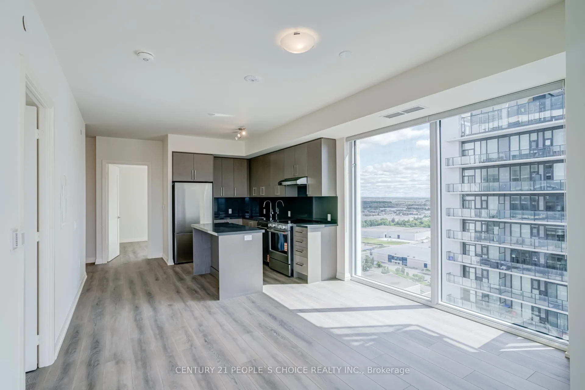 Photo 20 of Unit 2403, 27 Korda Gate, Vaughan, Vellore Village — HOMEH