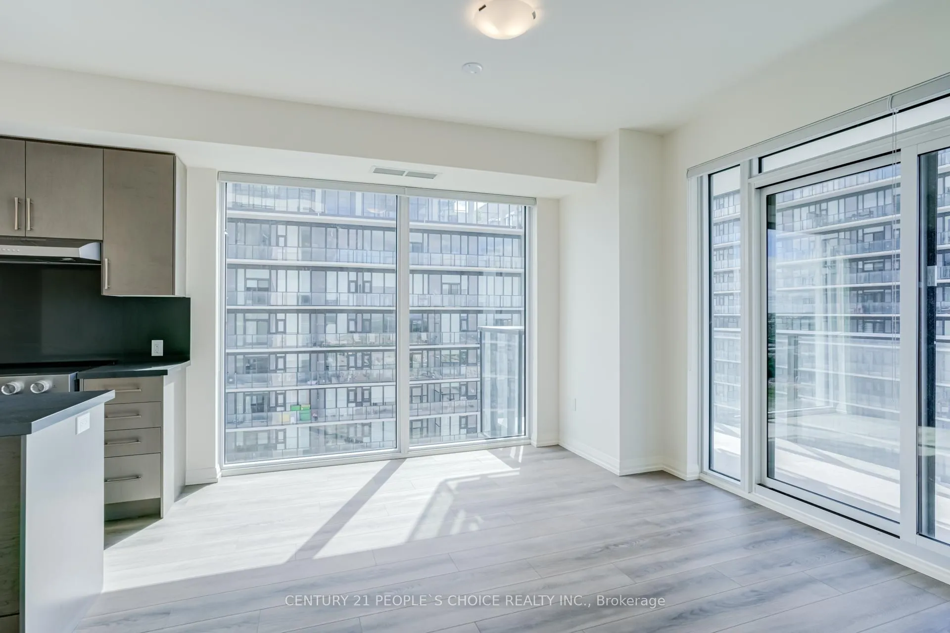 Photo 23 of Unit 2403, 27 Korda Gate, Vaughan, Vellore Village — HOMEH