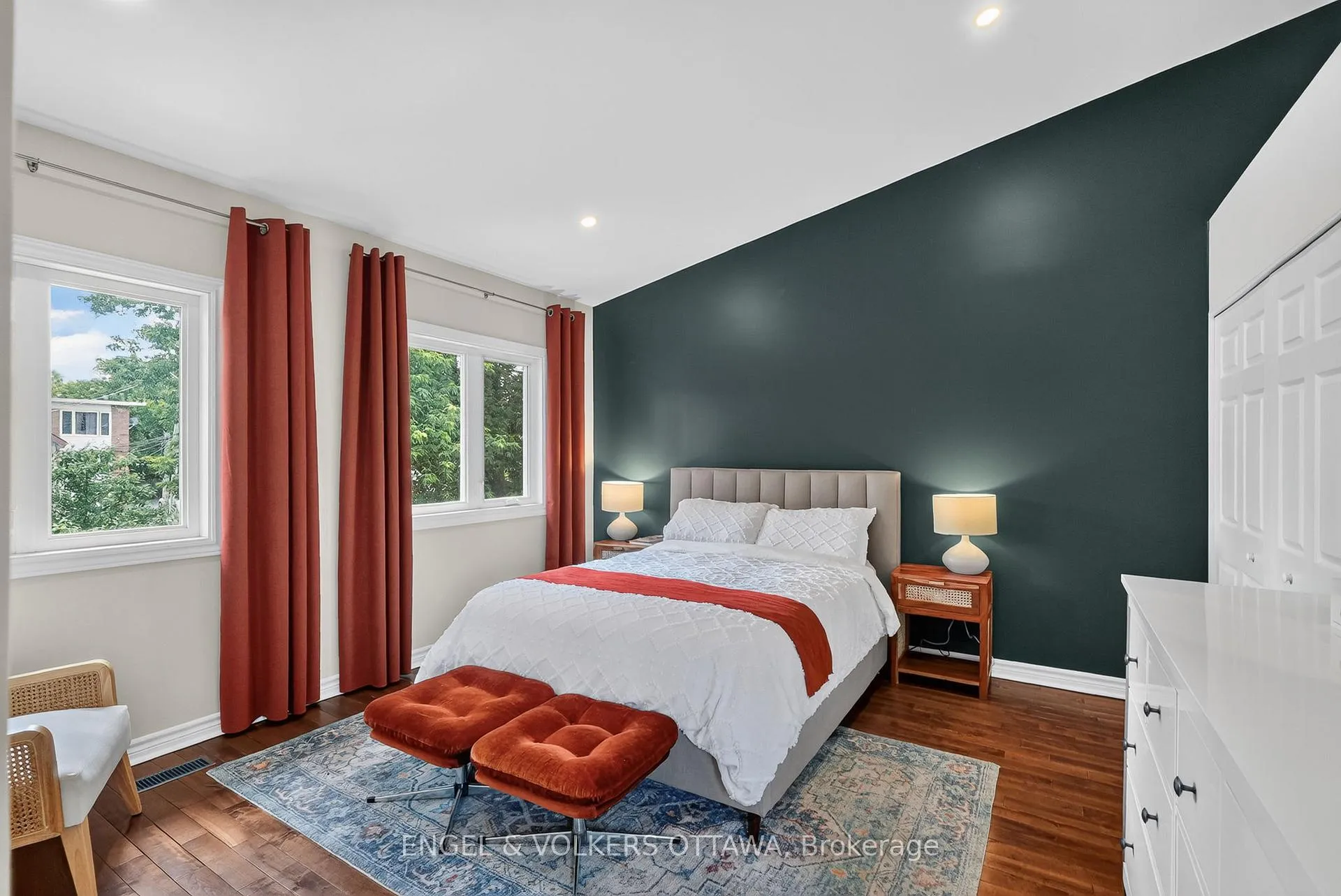 Photo 18 of 258 Carillon Street, Ottawa, Vanier — HOMEH