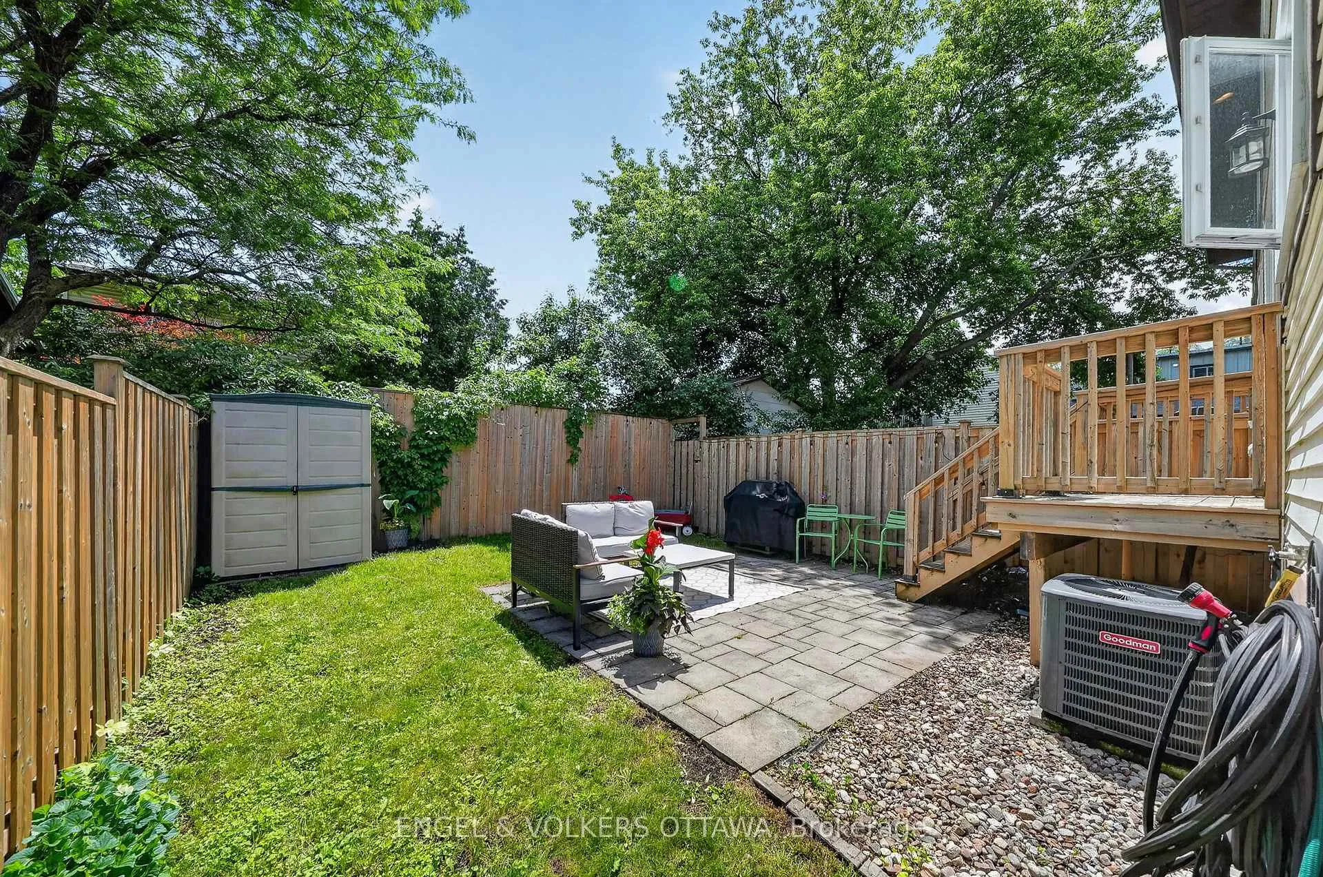 Photo 26 of 258 Carillon Street, Ottawa, Vanier — HOMEH
