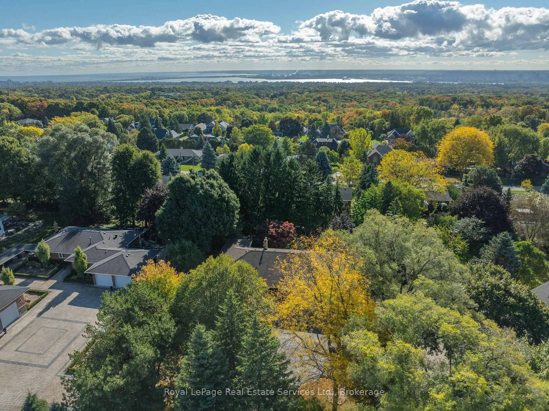 Photo 5 of 184 Dundas Street E, Hamilton, Waterdown — HOMEH