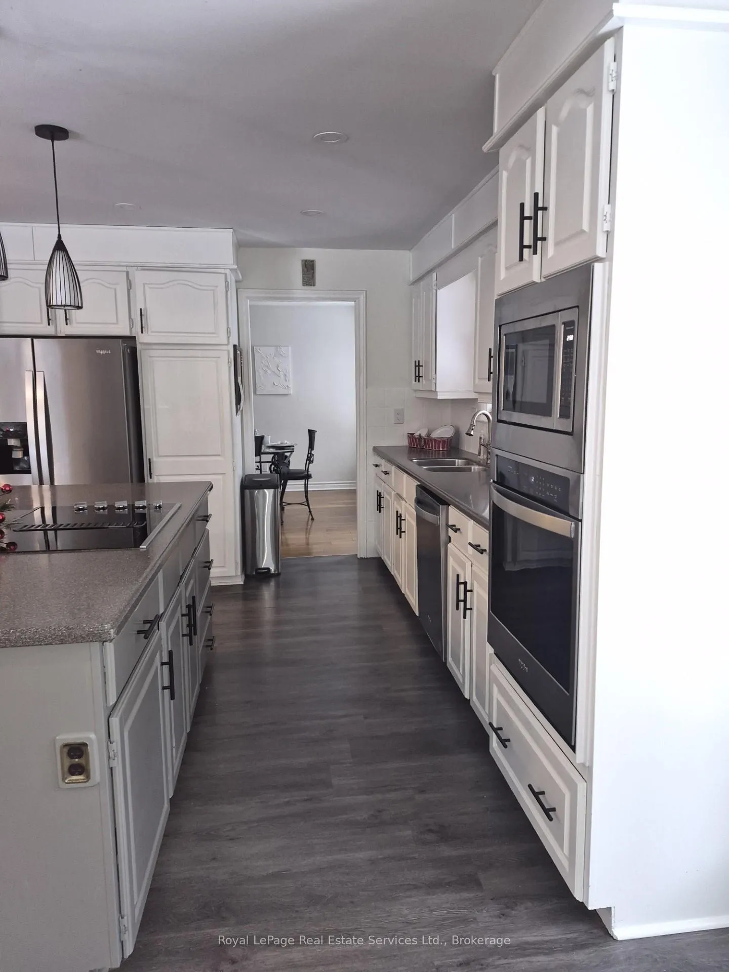Photo 12 of 184 Dundas Street E, Hamilton, Waterdown — HOMEH
