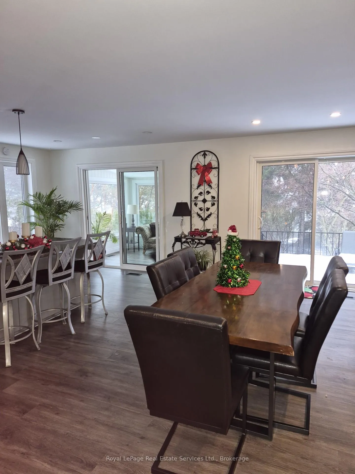 Photo 13 of 184 Dundas Street E, Hamilton, Waterdown — HOMEH