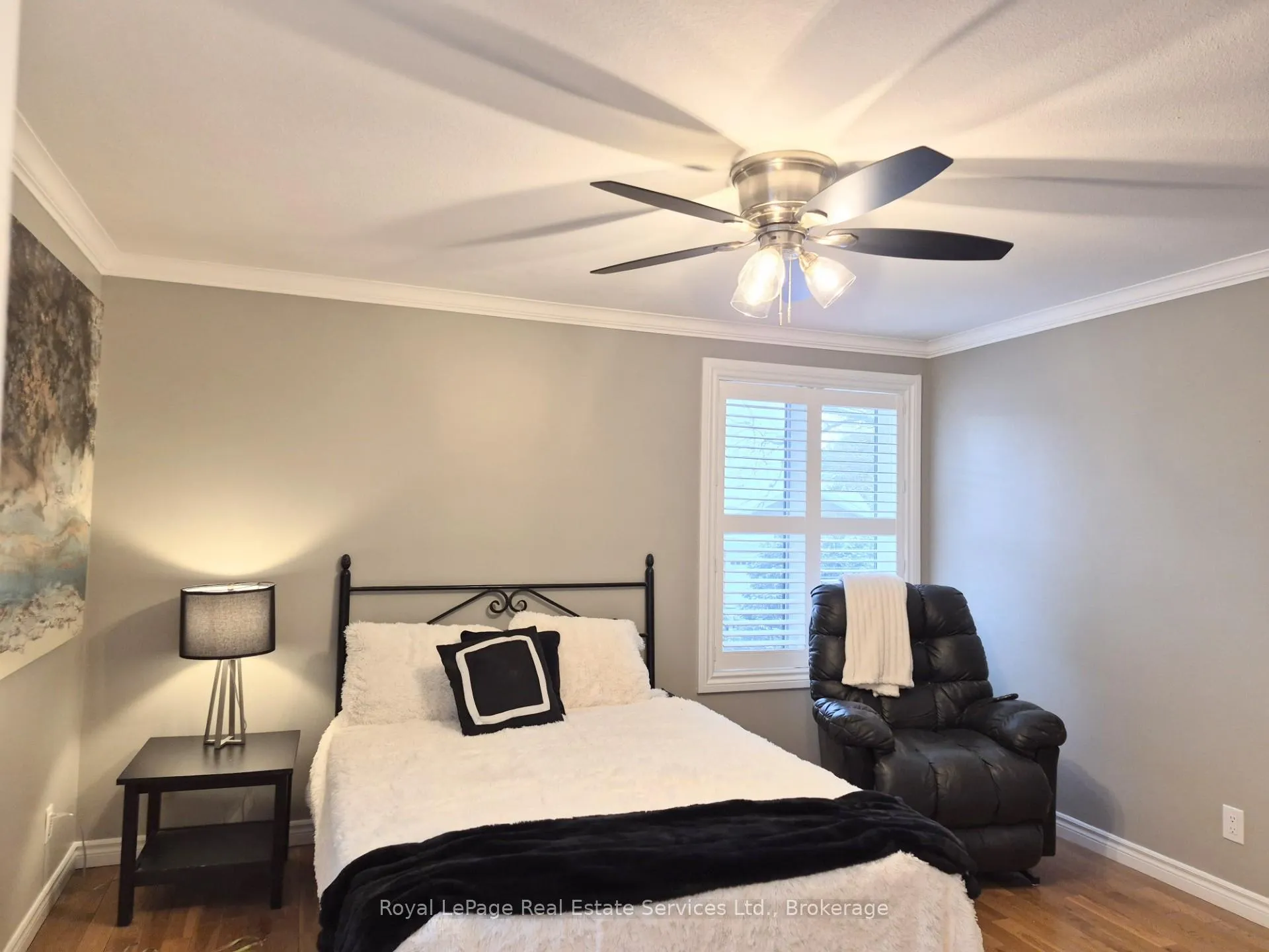 Photo 17 of 184 Dundas Street E, Hamilton, Waterdown — HOMEH
