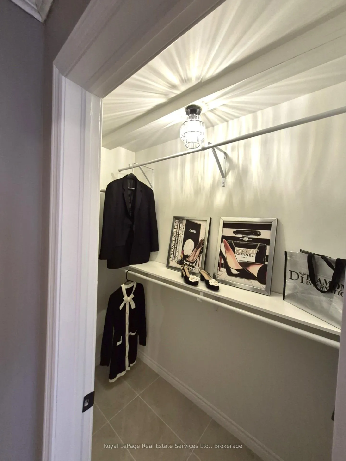 Photo 19 of 184 Dundas Street E, Hamilton, Waterdown — HOMEH