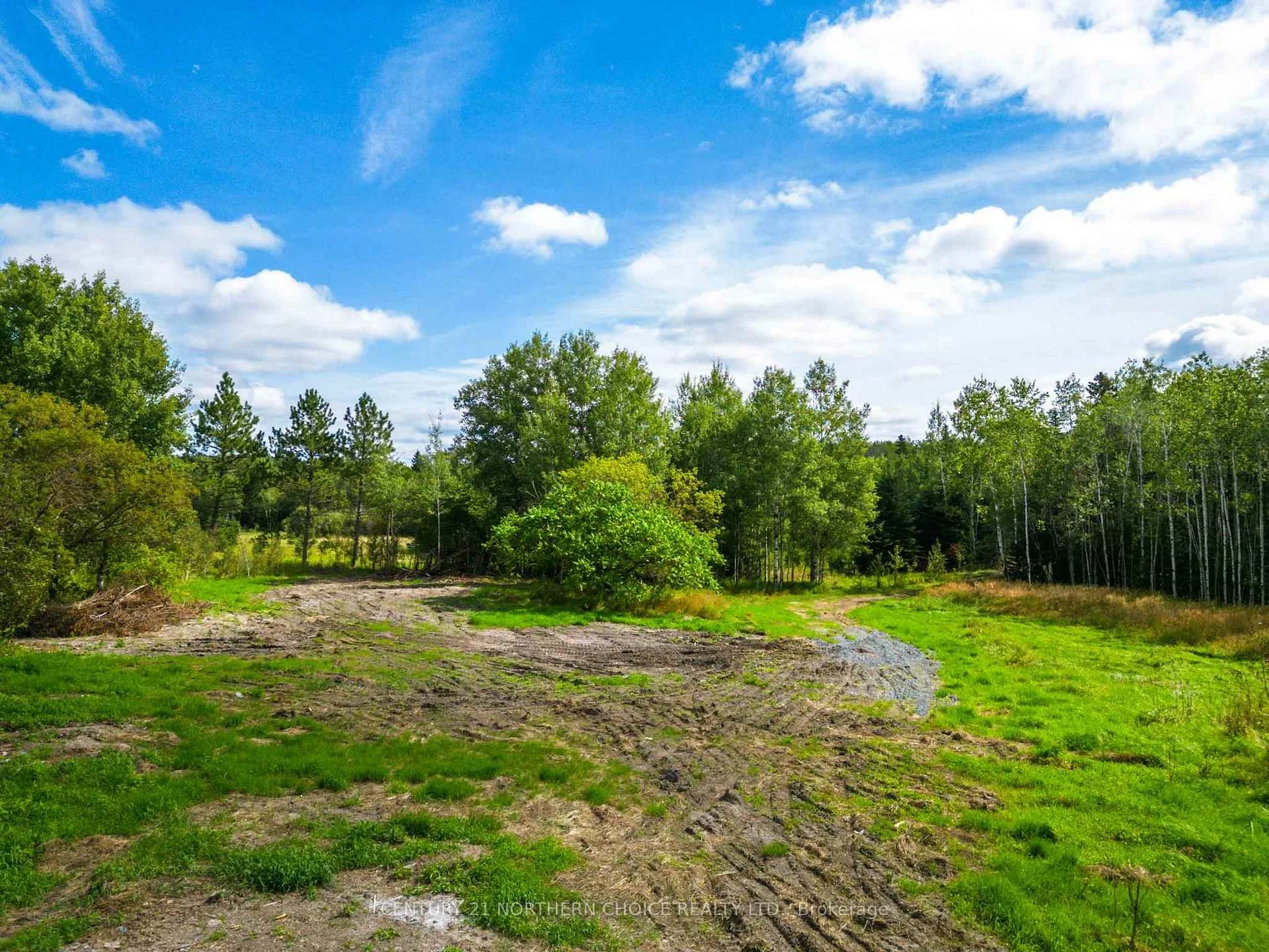 Photo 6 of 200 Worona Road, Kenora, Redditt Road East — HOMEH