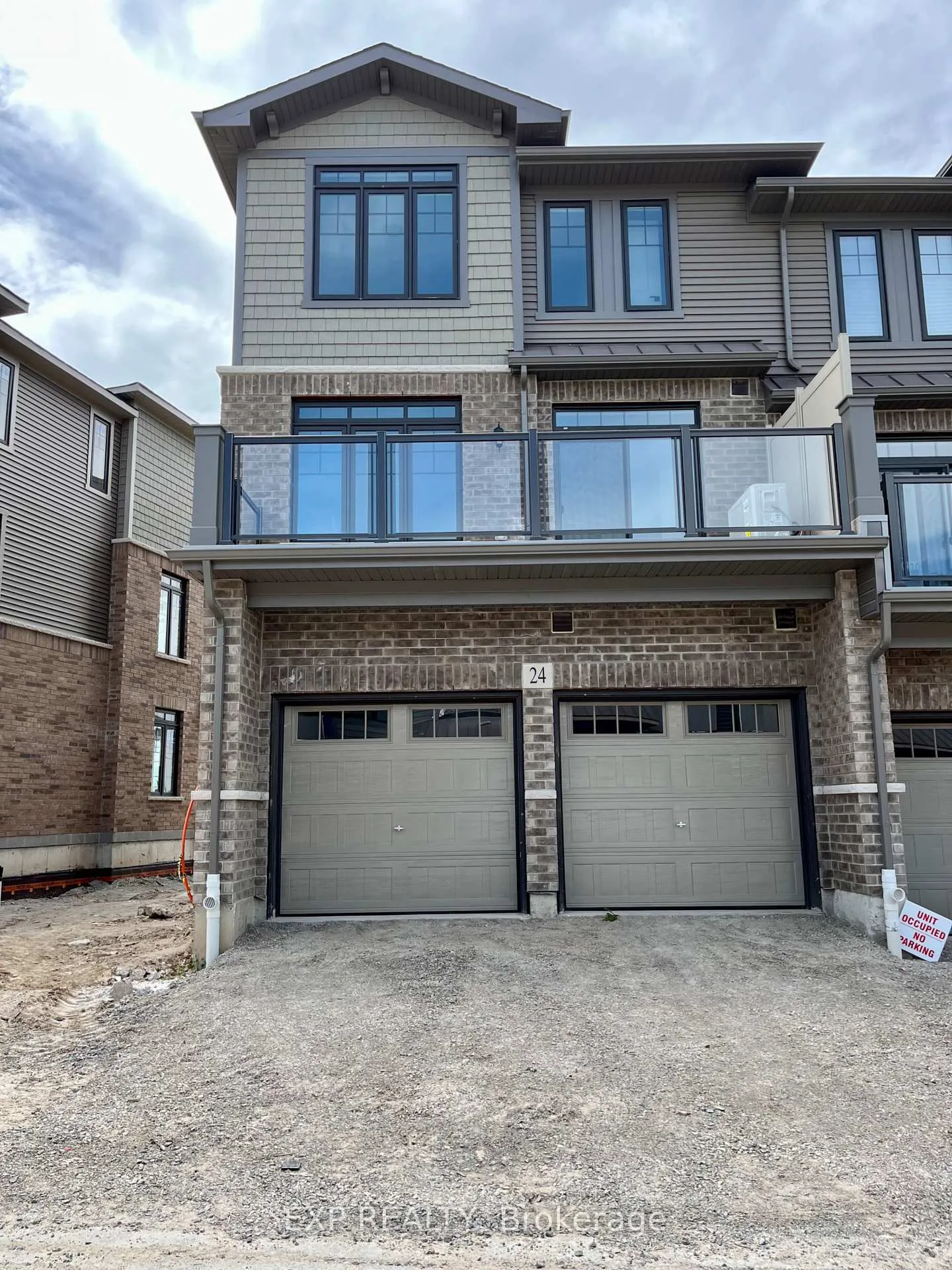 Photo 1 of Unit 24, 10 Birmingham Drive, Cambridge, Preston Heights — HOMEH
