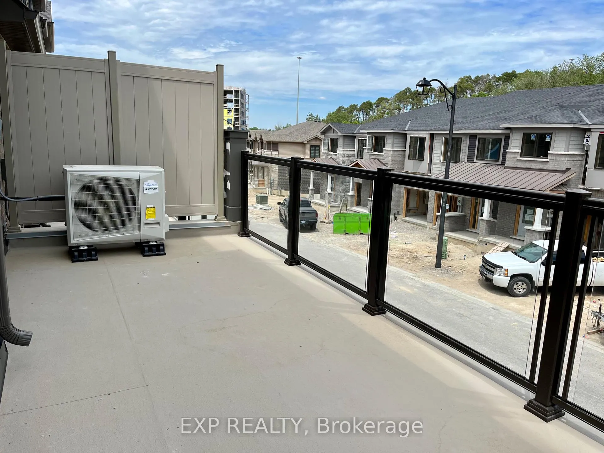 Photo 8 of Unit 24, 10 Birmingham Drive, Cambridge, Preston Heights — HOMEH