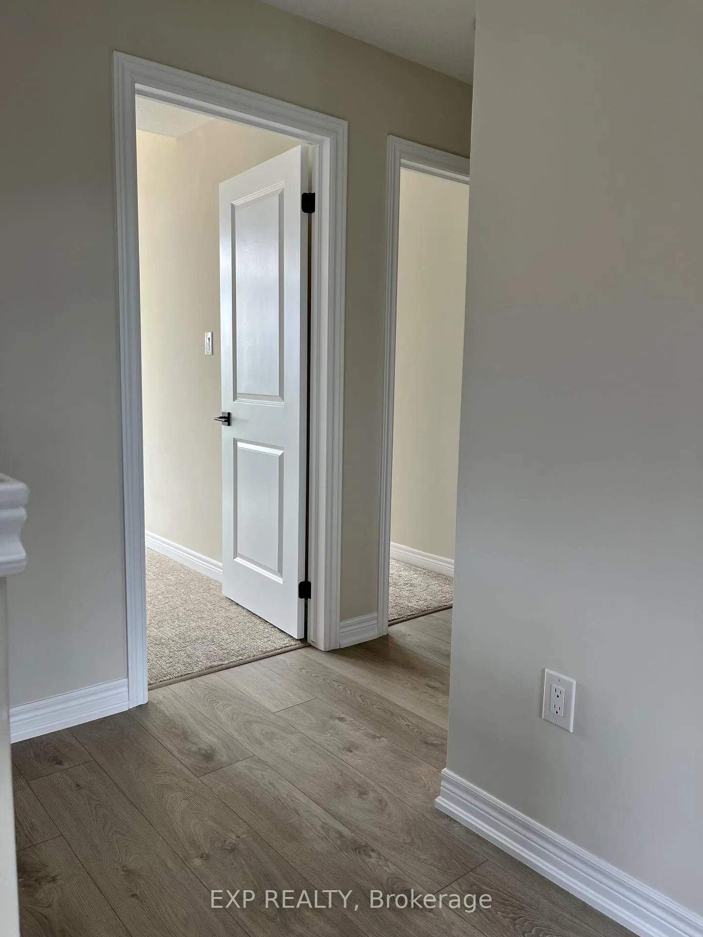 Photo 12 of Unit 24, 10 Birmingham Drive, Cambridge, Preston Heights — HOMEH