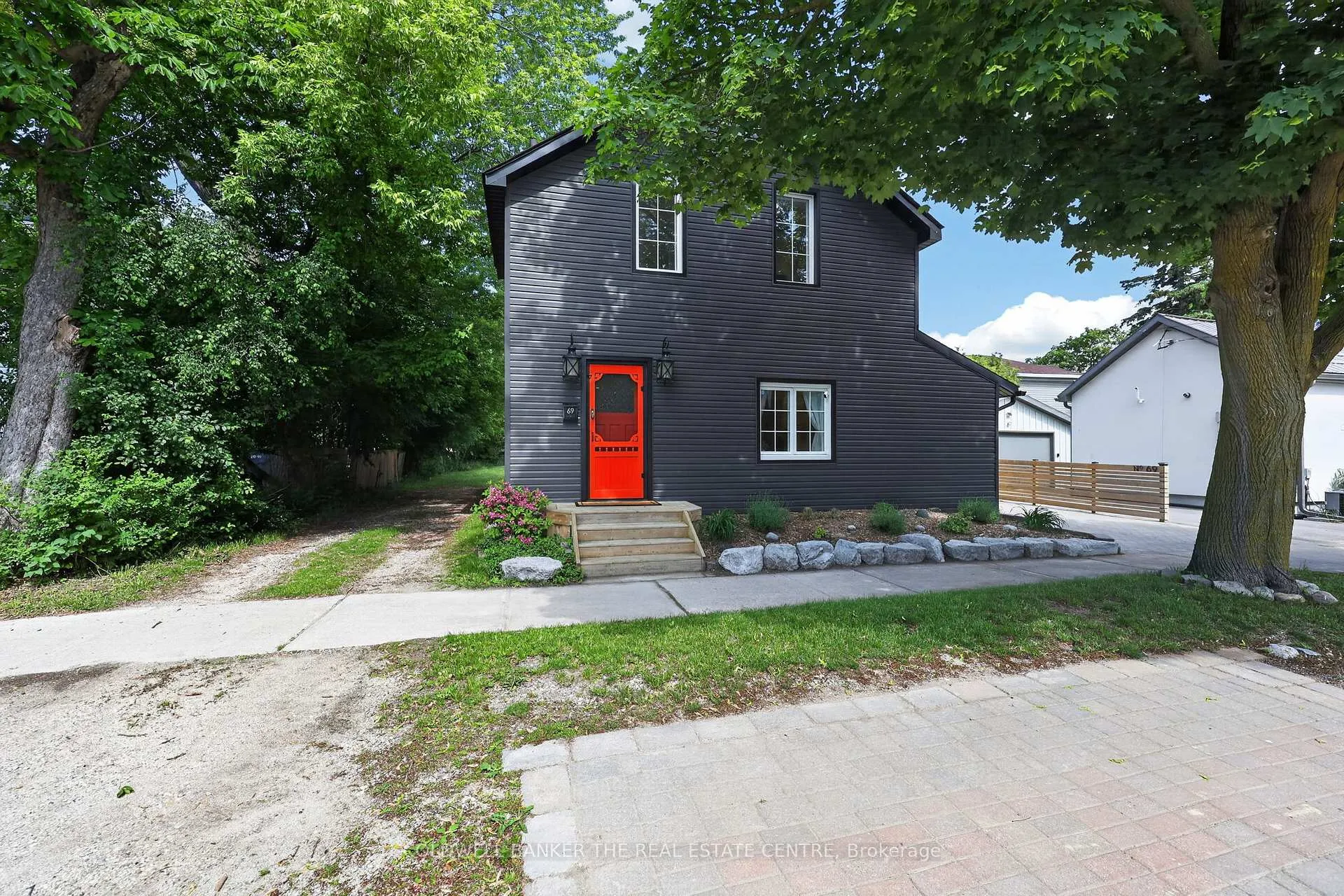 Photo 2 of 69 Beech Street, Collingwood — HOMEH