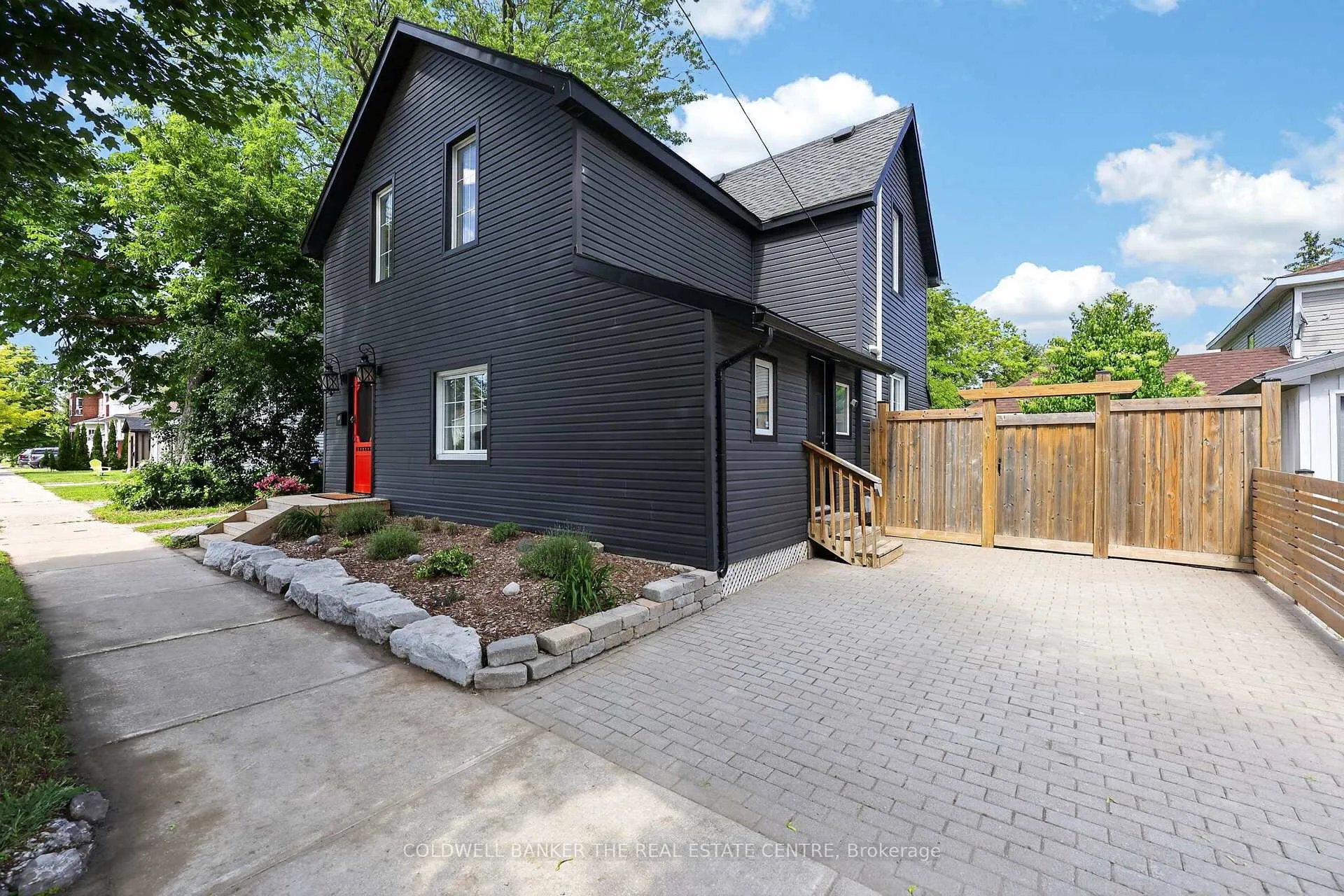 Photo 3 of 69 Beech Street, Collingwood — HOMEH