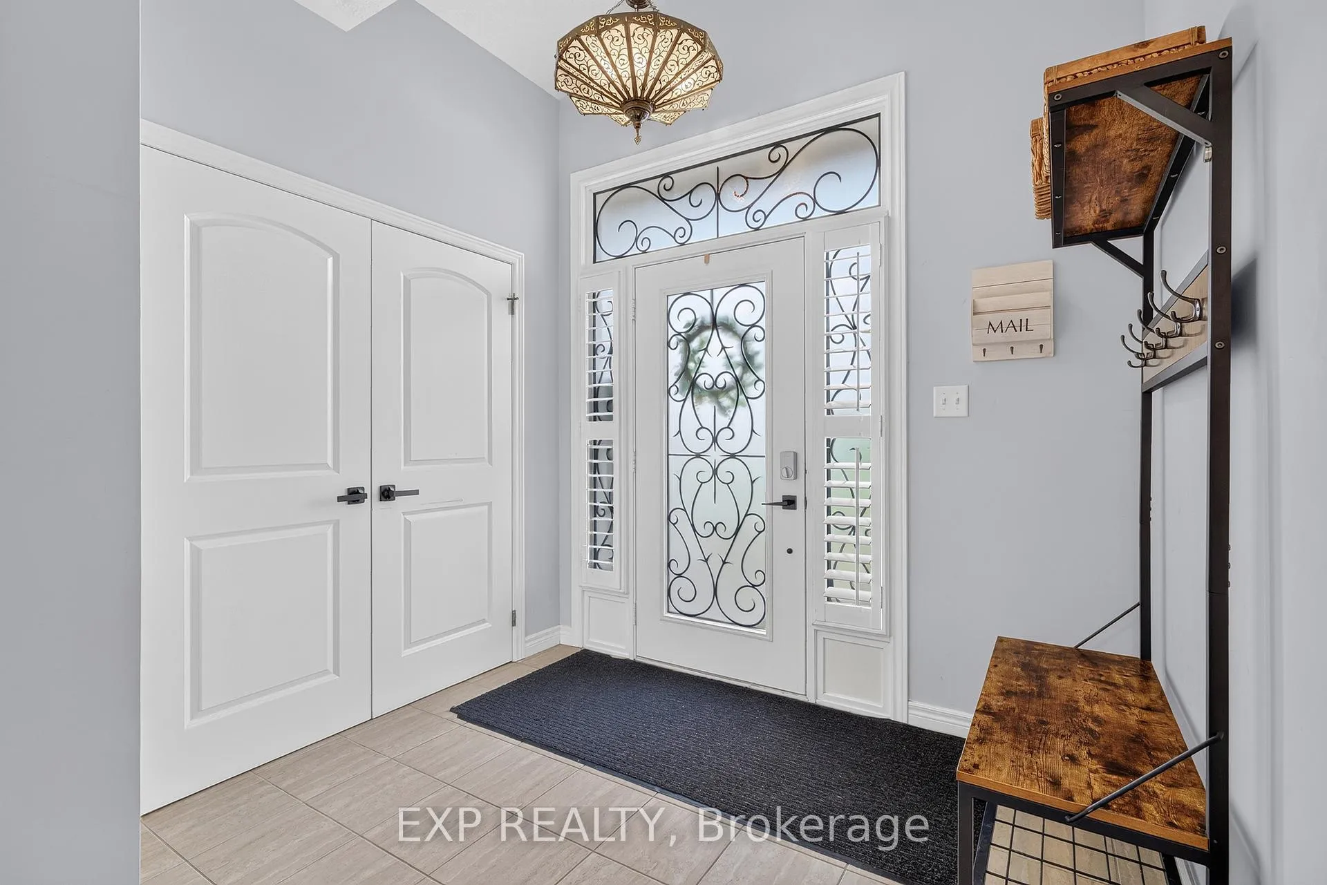 Photo 5 of 16 Gouda Place, Cambridge, Christopher-Champlain — HOMEH