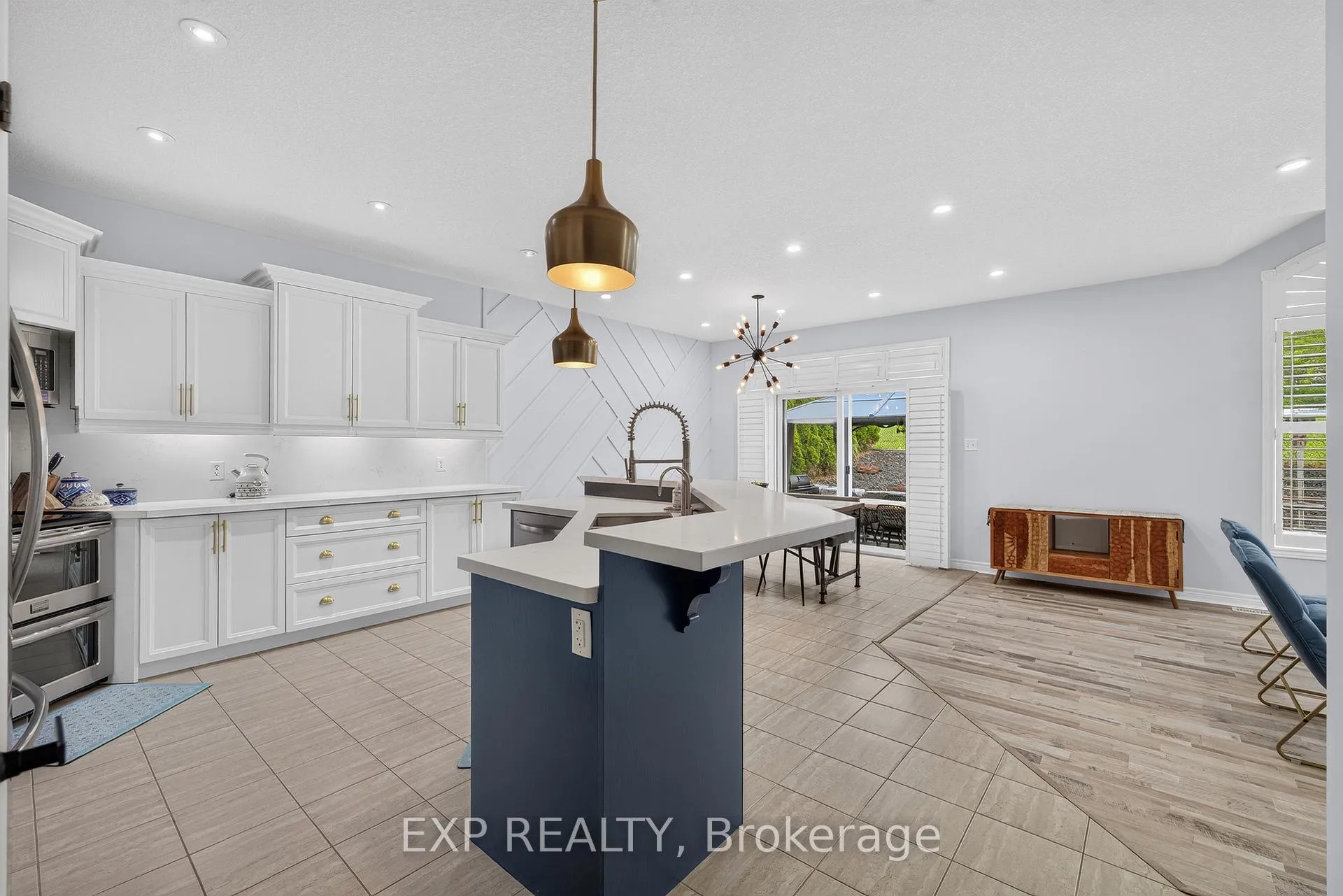 Photo 7 of 16 Gouda Place, Cambridge, Christopher-Champlain — HOMEH