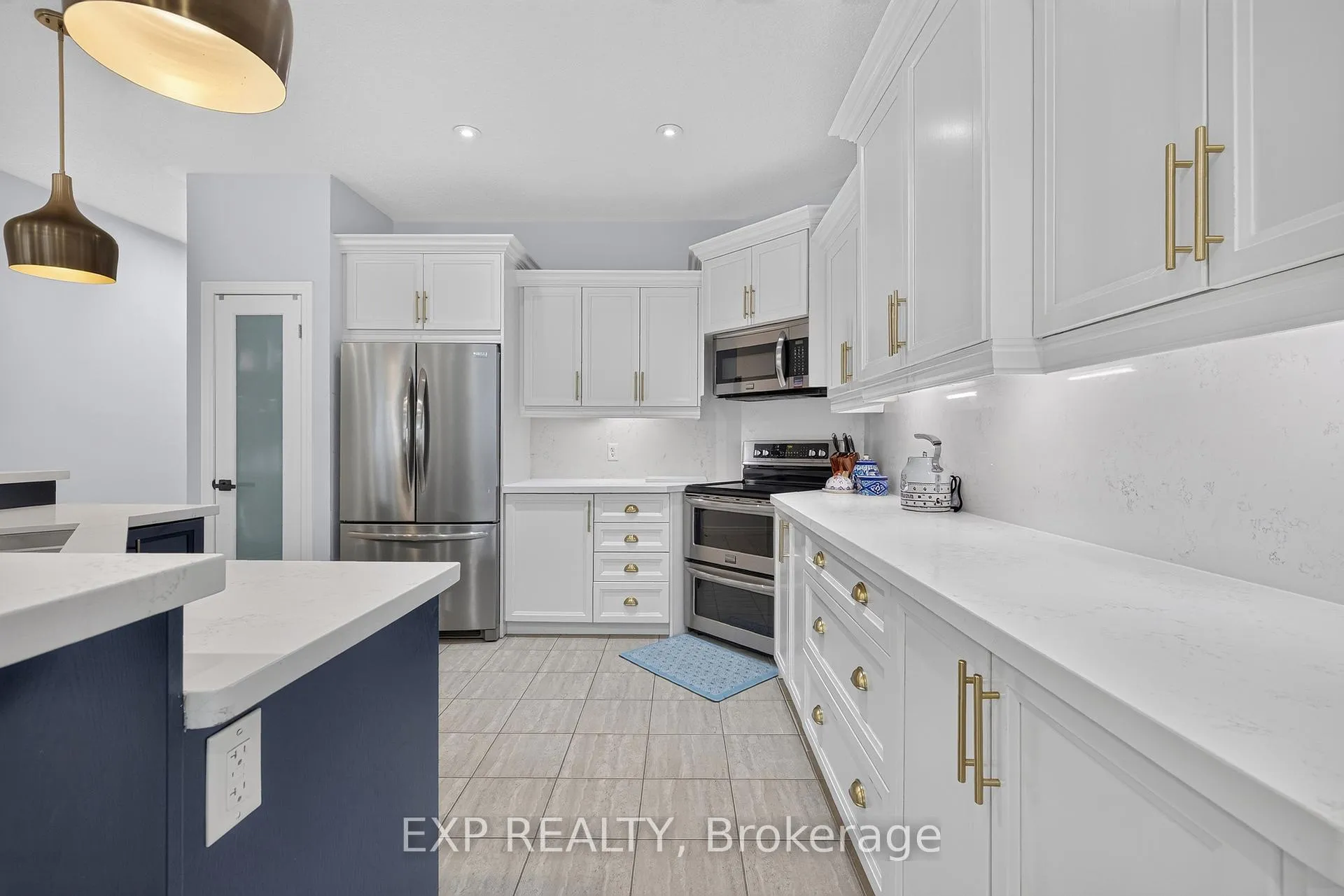 Photo 11 of 16 Gouda Place, Cambridge, Christopher-Champlain — HOMEH