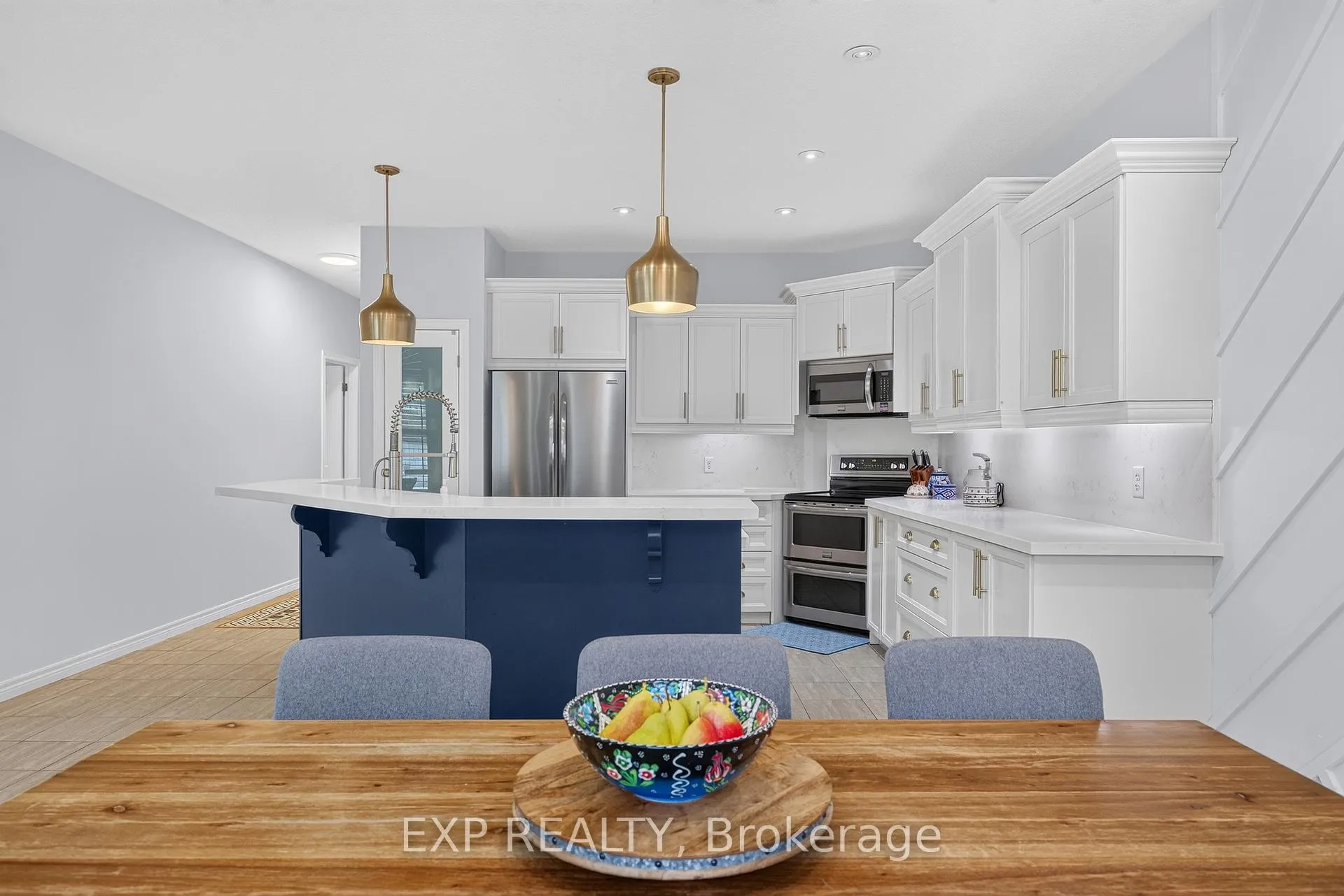 Photo 13 of 16 Gouda Place, Cambridge, Christopher-Champlain — HOMEH