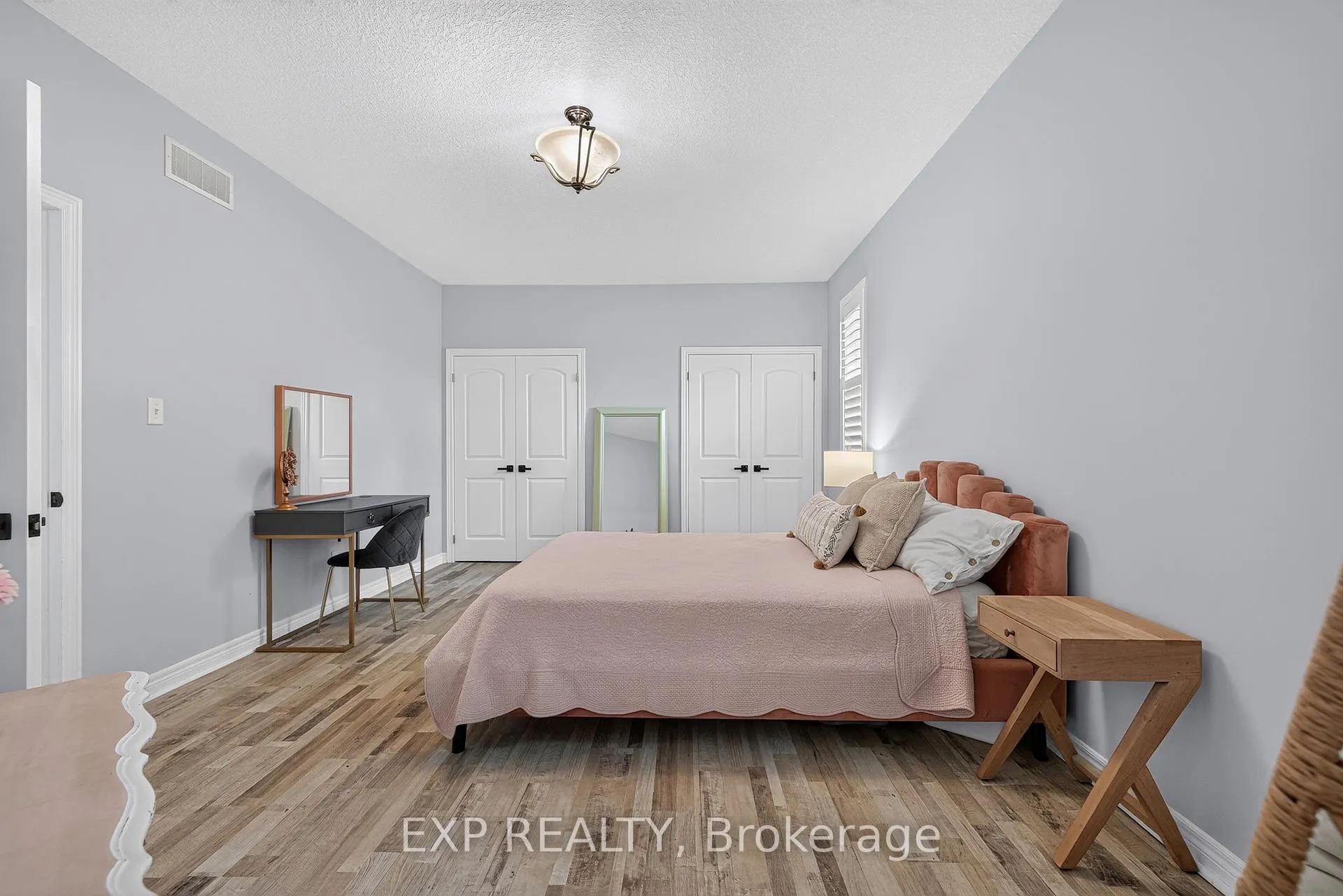 Photo 20 of 16 Gouda Place, Cambridge, Christopher-Champlain — HOMEH