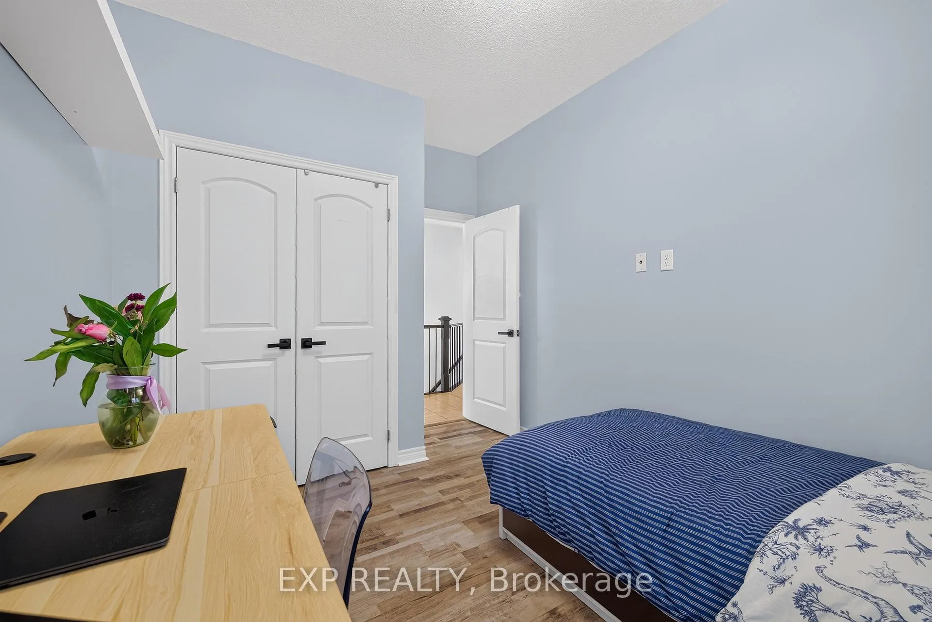 Photo 24 of 16 Gouda Place, Cambridge, Christopher-Champlain — HOMEH