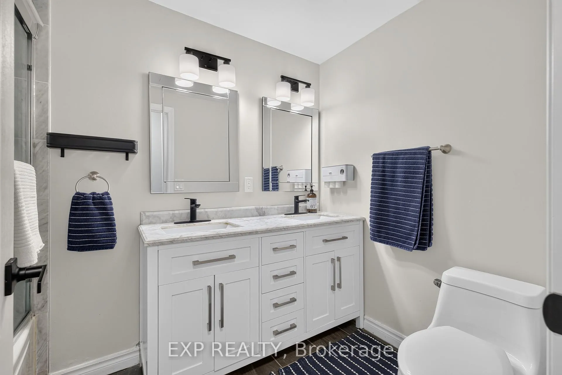 Photo 38 of 16 Gouda Place, Cambridge, Christopher-Champlain — HOMEH
