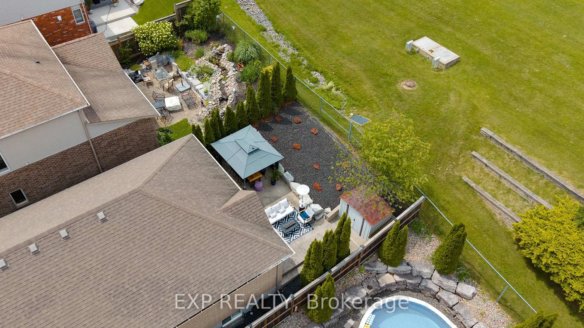 Photo 41 of 16 Gouda Place, Cambridge, Christopher-Champlain — HOMEH