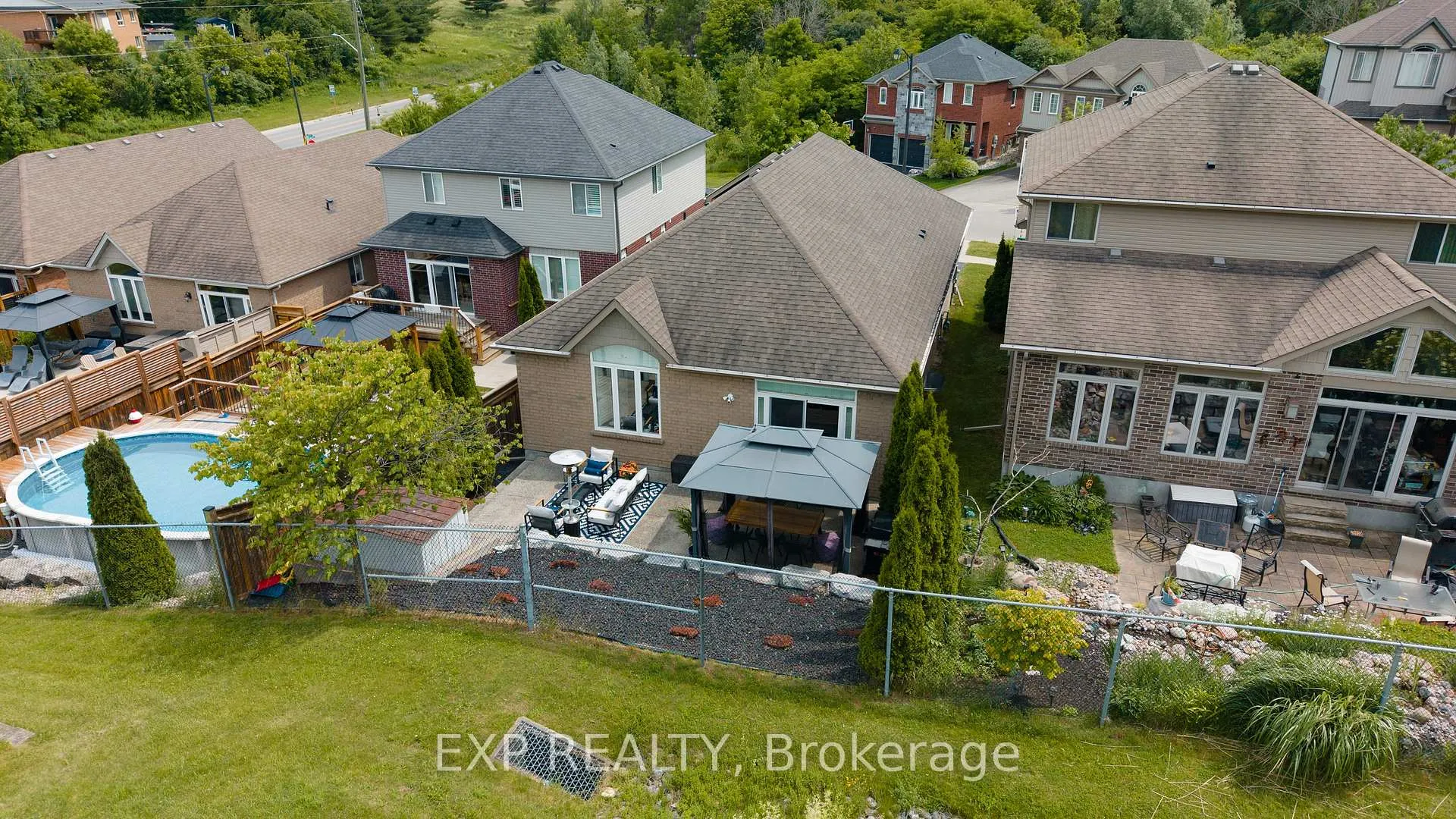 Photo 42 of 16 Gouda Place, Cambridge, Christopher-Champlain — HOMEH
