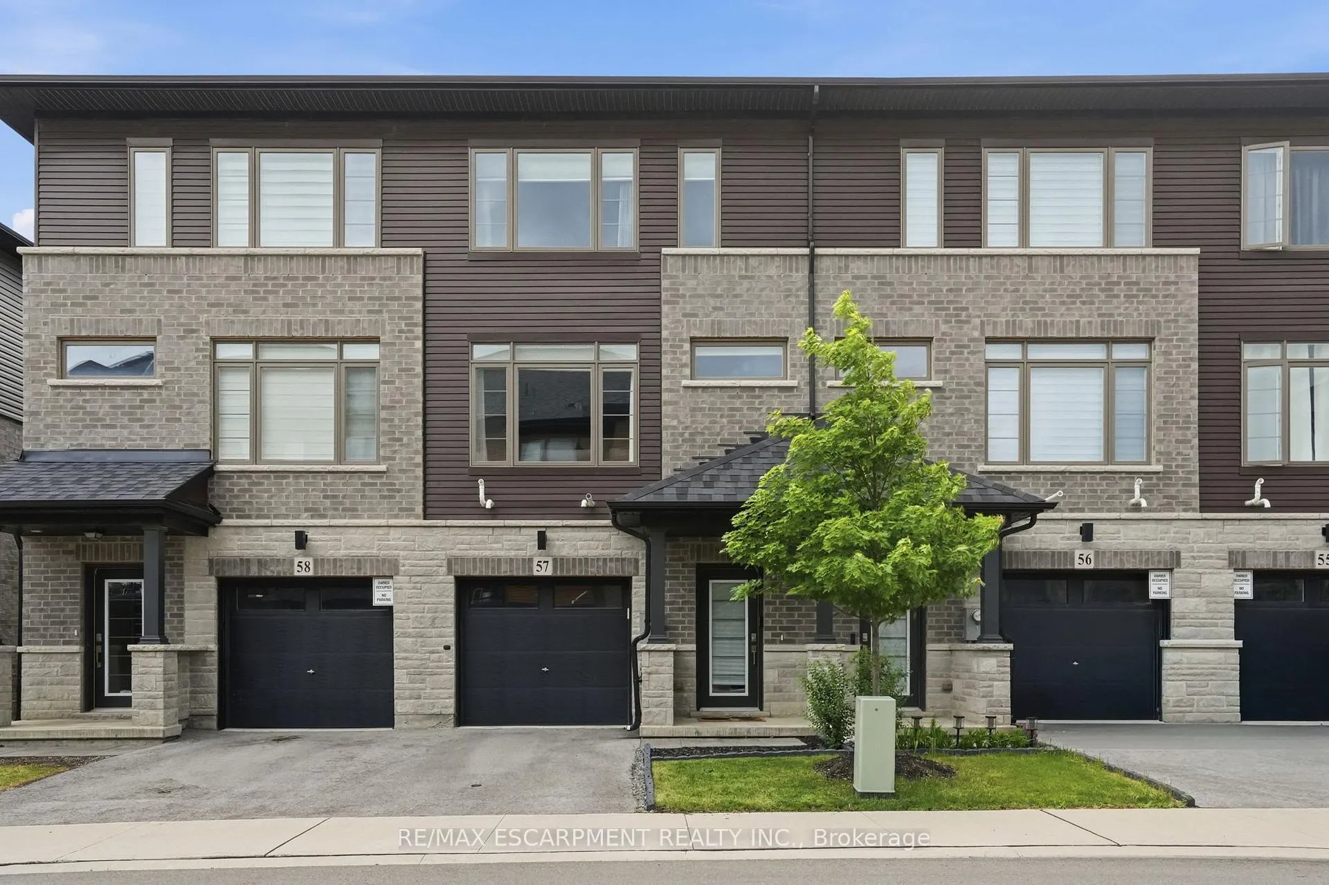 Photo 1 of Unit 57, 61 Soho Street, Hamilton, Stoney Creek Mountain — HOMEH