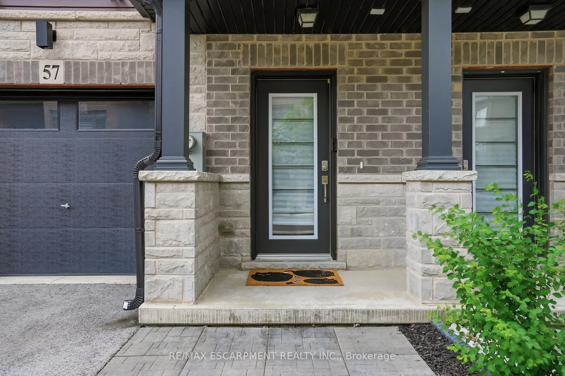 Photo 3 of Unit 57, 61 Soho Street, Hamilton, Stoney Creek Mountain — HOMEH