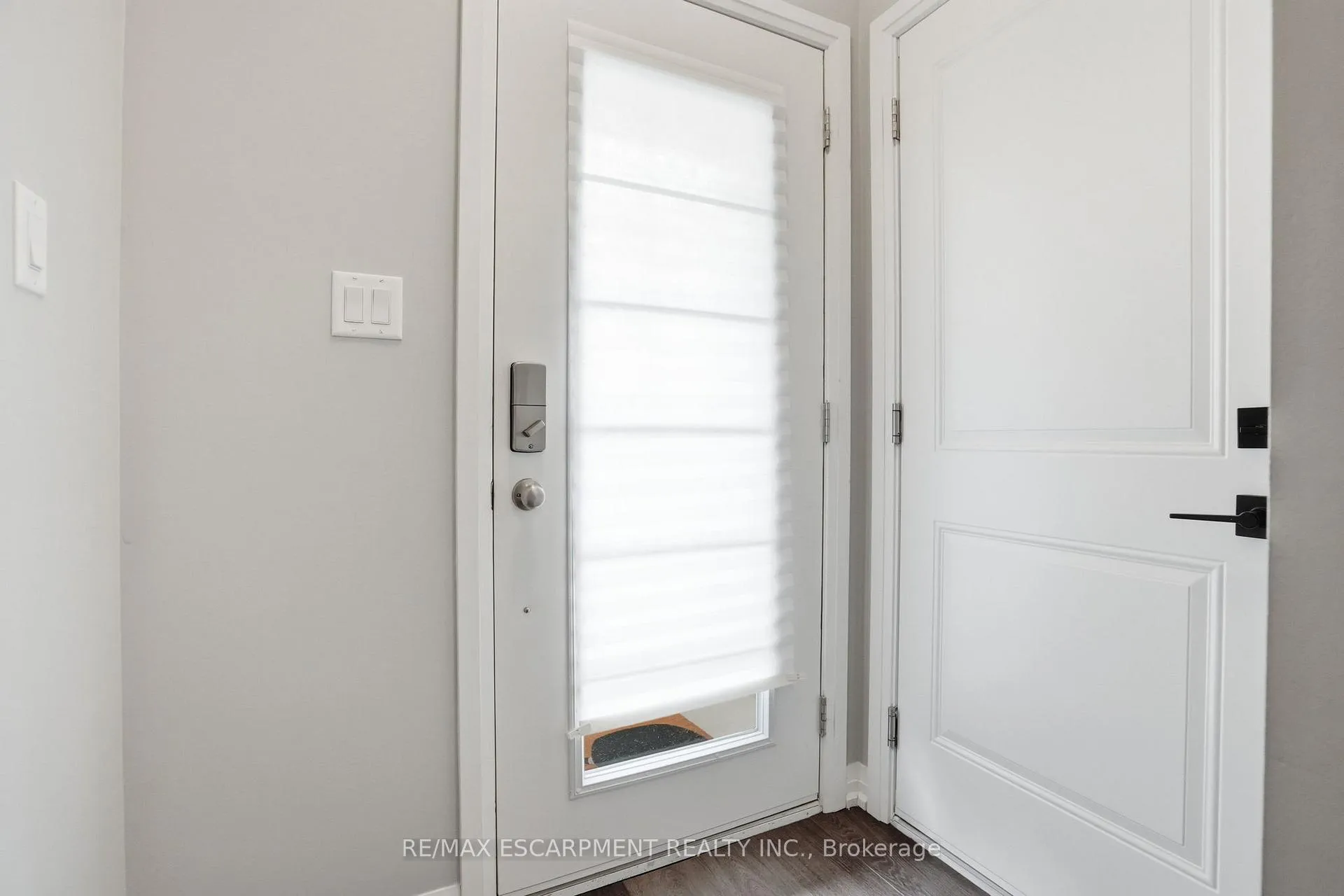 Photo 4 of Unit 57, 61 Soho Street, Hamilton, Stoney Creek Mountain — HOMEH