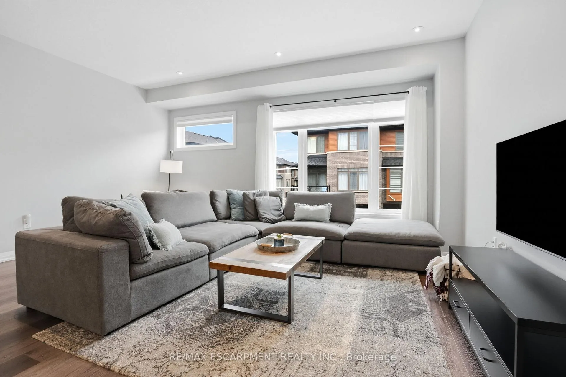 Photo 20 of Unit 57, 61 Soho Street, Hamilton, Stoney Creek Mountain — HOMEH
