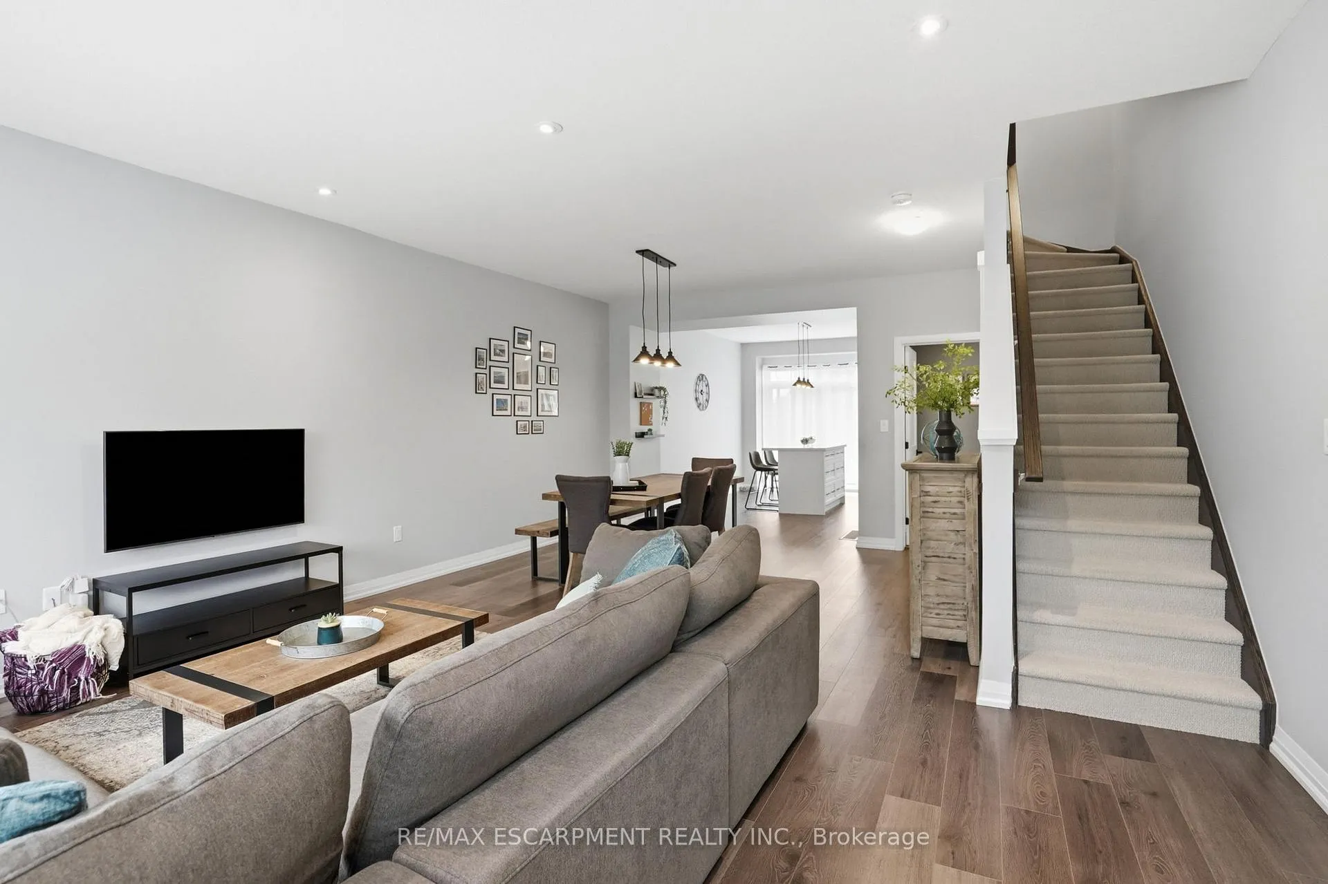 Photo 22 of Unit 57, 61 Soho Street, Hamilton, Stoney Creek Mountain — HOMEH
