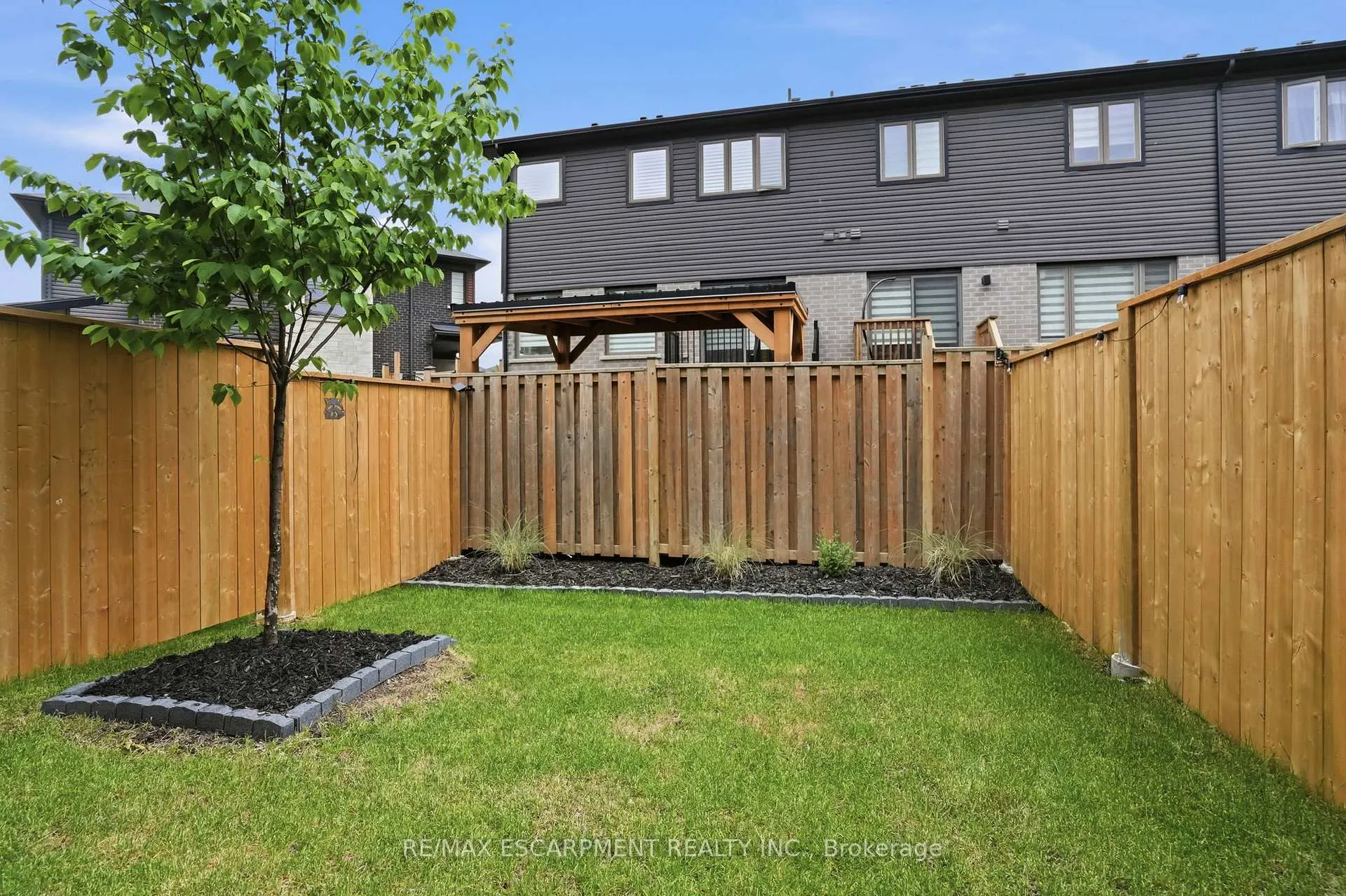 Photo 37 of Unit 57, 61 Soho Street, Hamilton, Stoney Creek Mountain — HOMEH