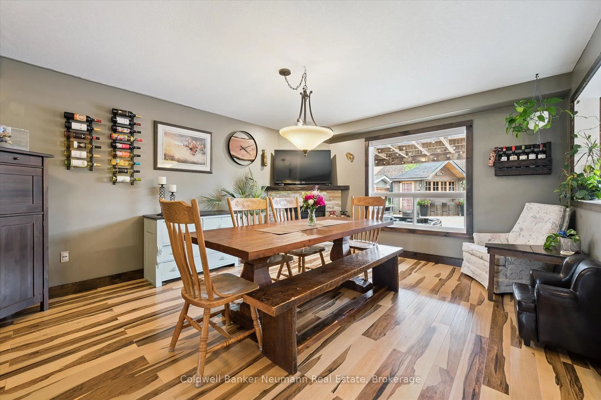 Photo 8 of 43 Pattison Place, Centre Wellington, Fergus — HOMEH