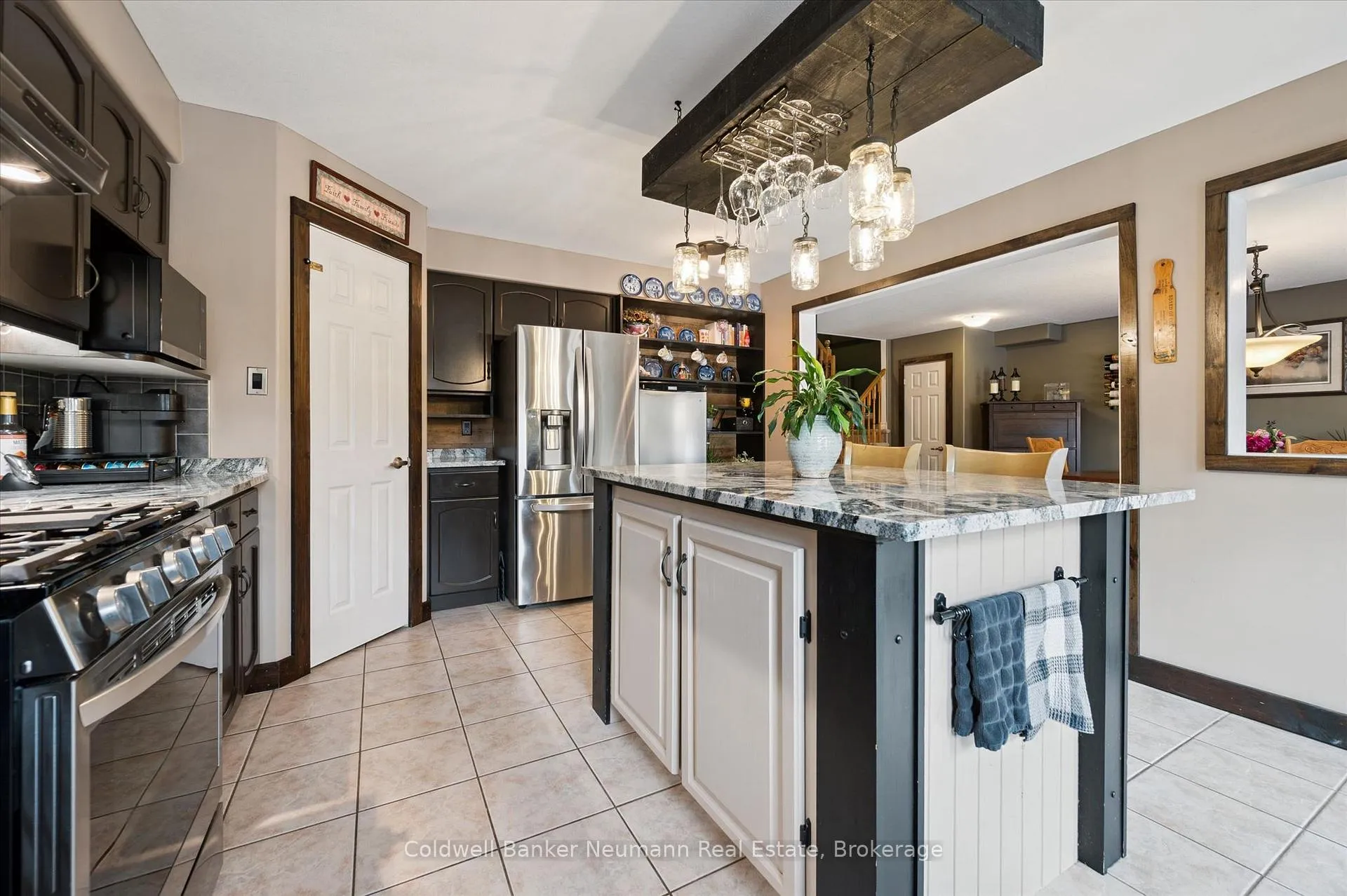 Photo 11 of 43 Pattison Place, Centre Wellington, Fergus — HOMEH