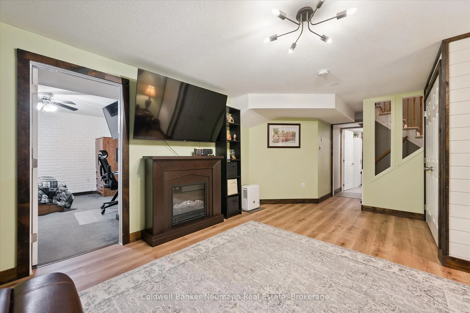 Photo 25 of 43 Pattison Place, Centre Wellington, Fergus — HOMEH