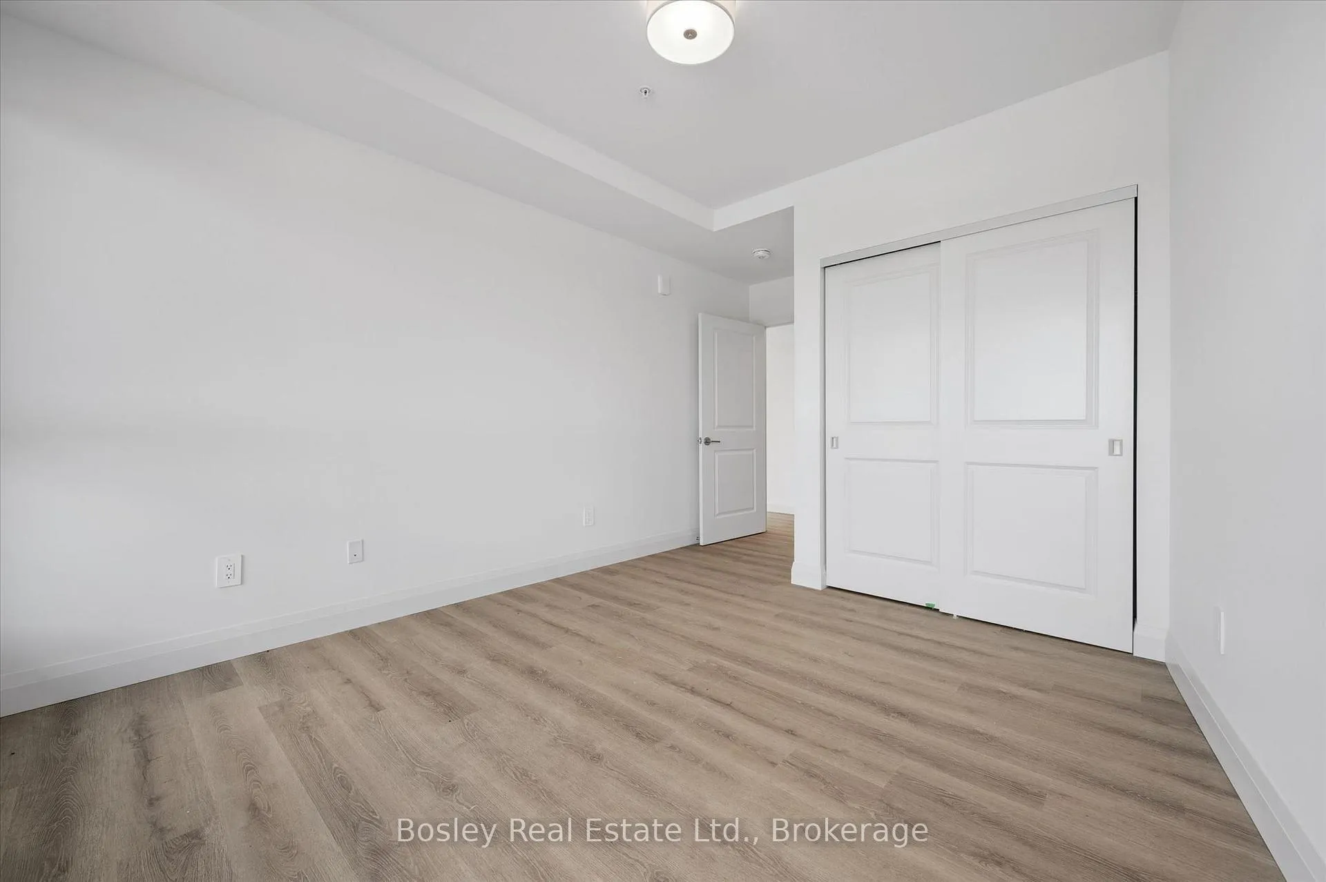Photo 21 of Unit 1104, 1333 Weber Street E, Kitchener, Stanley Park — HOMEH