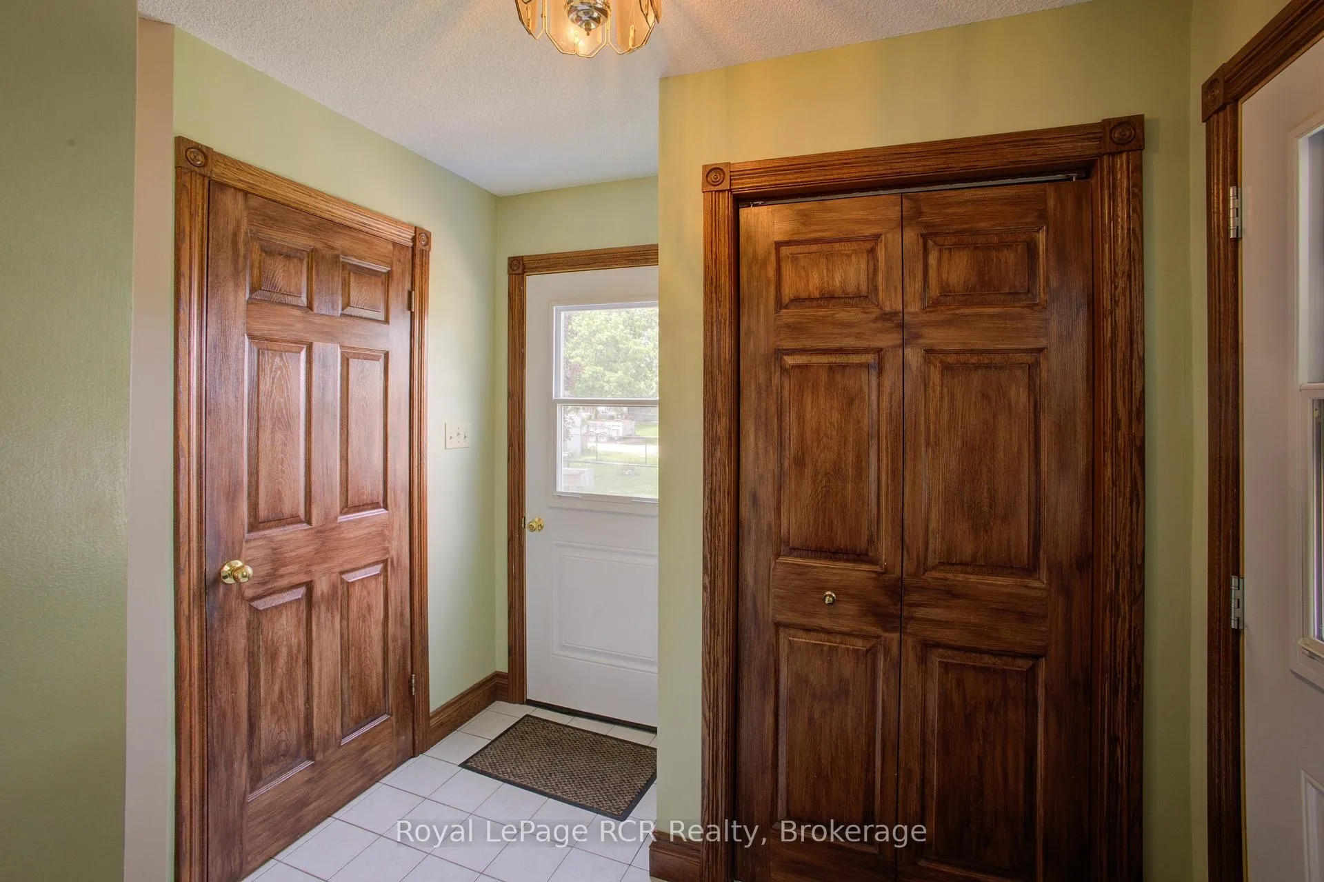 Photo 4 of 252 Main Street, North Perth, Elma — HOMEH