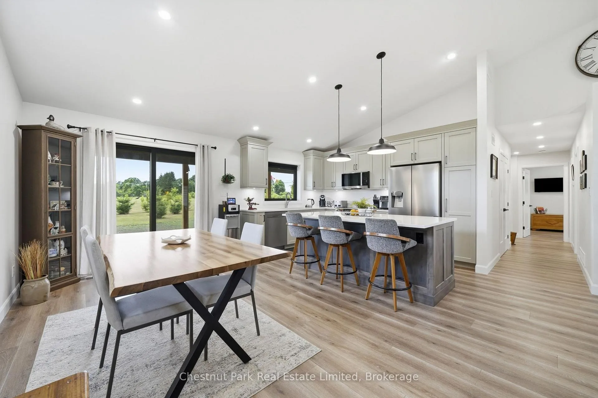Photo 12 of 14 Captains Drive, Prince Edward County, North Marysburg Ward — HOMEH