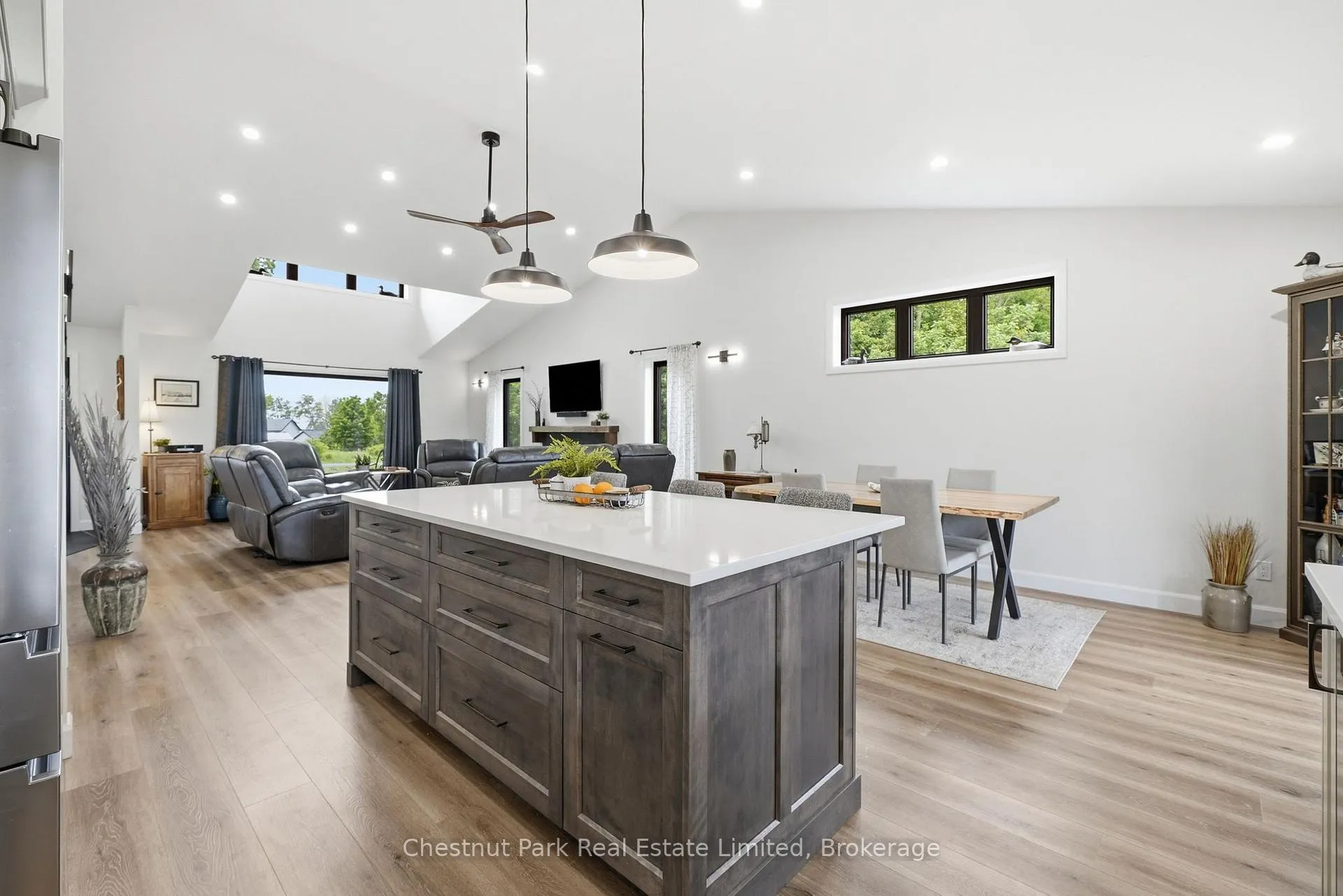Photo 20 of 14 Captains Drive, Prince Edward County, North Marysburg Ward — HOMEH