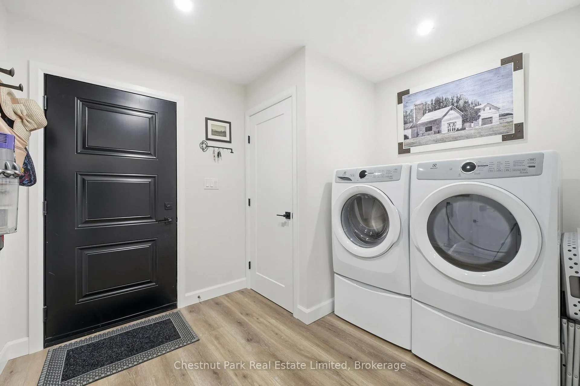Photo 23 of 14 Captains Drive, Prince Edward County, North Marysburg Ward — HOMEH