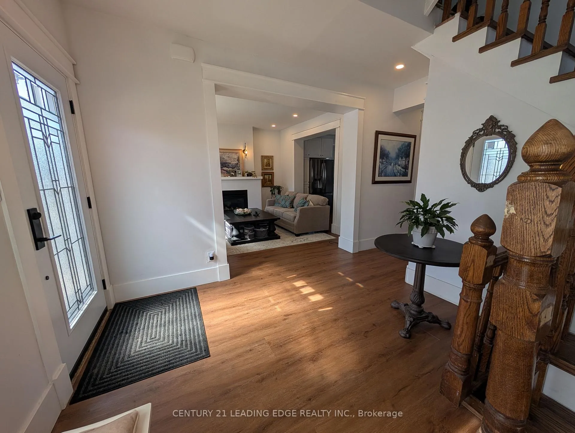 Photo 4 of 5969 Culp Street, Niagara Falls, Dorchester — HOMEH