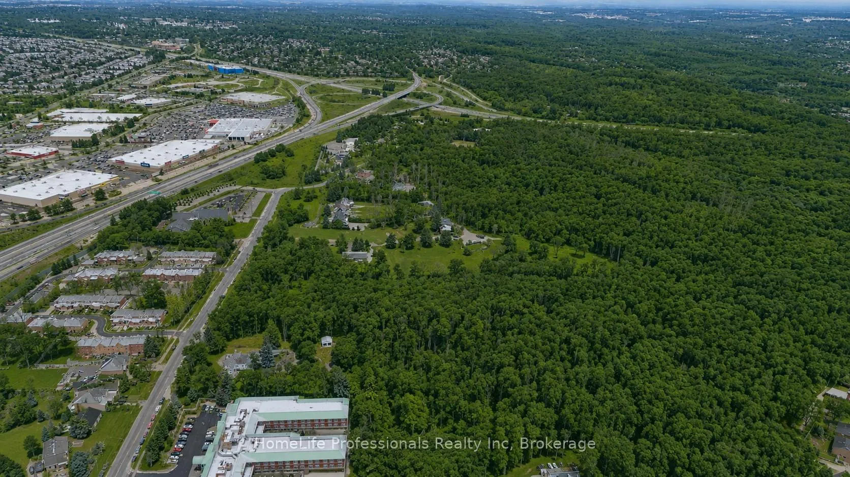 Photo 4 of 1127 & 1135 Old Mohawk Road, Hamilton, Ancaster — HOMEH