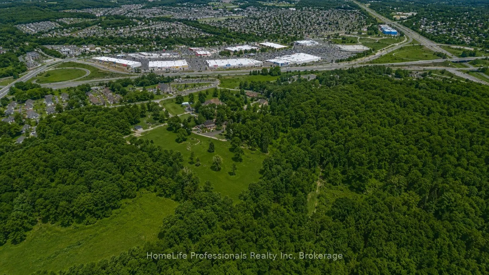 Photo 6 of 1127 & 1135 Old Mohawk Road, Hamilton, Ancaster — HOMEH