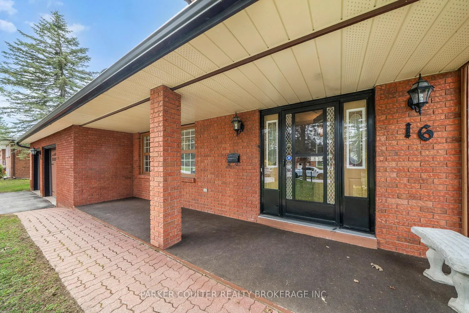Photo 4 of 16 Cardinal Crescent, Springwater, Midhurst — HOMEH