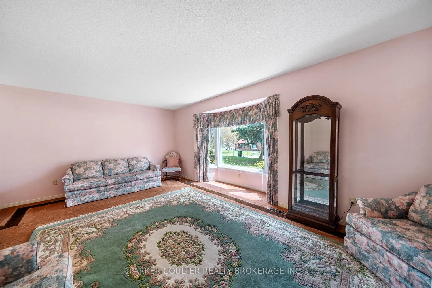Photo 6 of 16 Cardinal Crescent, Springwater, Midhurst — HOMEH