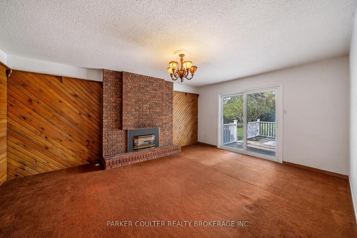 Photo 24 of 16 Cardinal Crescent, Springwater, Midhurst — HOMEH