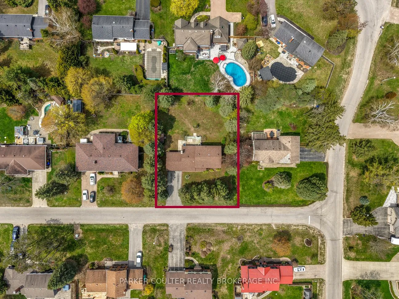 Photo 48 of 16 Cardinal Crescent, Springwater, Midhurst — HOMEH
