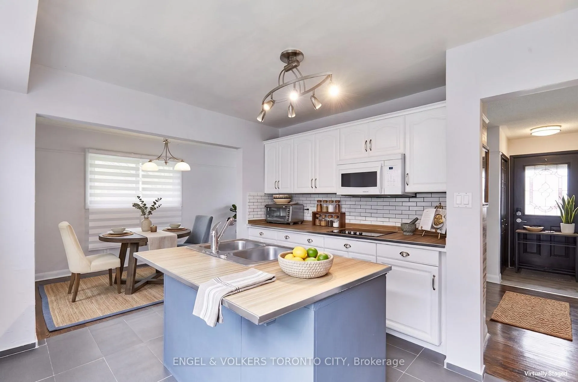 Photo 9 of 15 Lambert Drive, Belleville, Belleville Ward — HOMEH